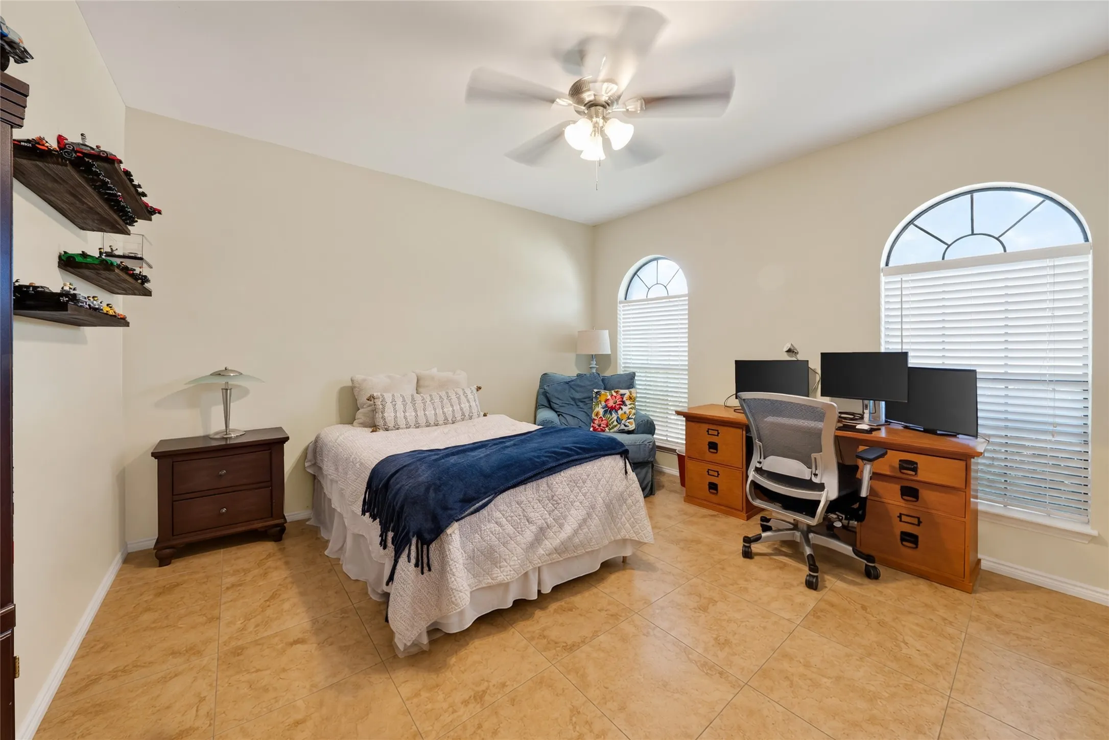 Single Family Residence For Rent in Collin County , 6015 Homestead Court, Dallas, Texas 75252, 3 Bedroom, 3 Bathroom, 2 Garage spaces, 1,905 Sqft, built in 1991, mls#21334762, Real Estate Agent in Dallas, Homes For Rent in Collin county, Homes For Rent in Dallas, Realtor in Dallas Texas, Real Estate Brokerage Independent Realty Texas, Luminita Cordes Realtor