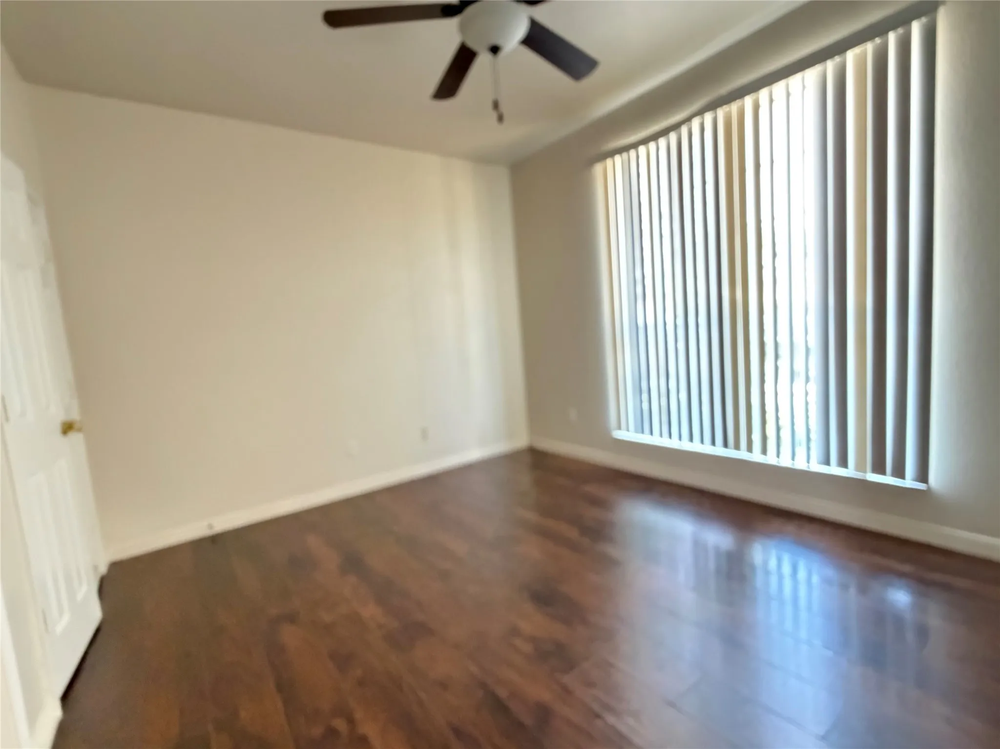 Single Family Residence For Sale in Dallas County , 5408 Dove Drive, Dallas, Texas 75236, 4 Bedroom, 3 Bathroom, 2 Garage spaces, 2,389 Sqft, built in 2001, mls#21346408, Real Estate Agent in Dallas, Homes For Sale in Dallas county, Homes For Sale in Dallas, Realtor in Dallas Texas, Real Estate Brokerage Independent Realty Texas, Luminita Cordes Realtor