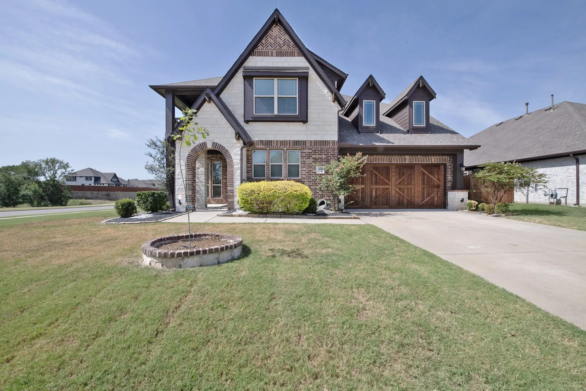 Single Family Residence For Sale in Kaufman County , 3603 Monticello Way, Forney, Texas 75126, 4 Bedroom, 3 Bathroom, 2 Garage spaces, 3,435 Sqft, built in 2021, mls#21346625, Real Estate Agent in Forney, Homes For Sale in Kaufman county, Homes For Sale in Forney, Realtor in Forney Texas, Real Estate Brokerage Independent Realty Texas, Luminita Cordes Realtor