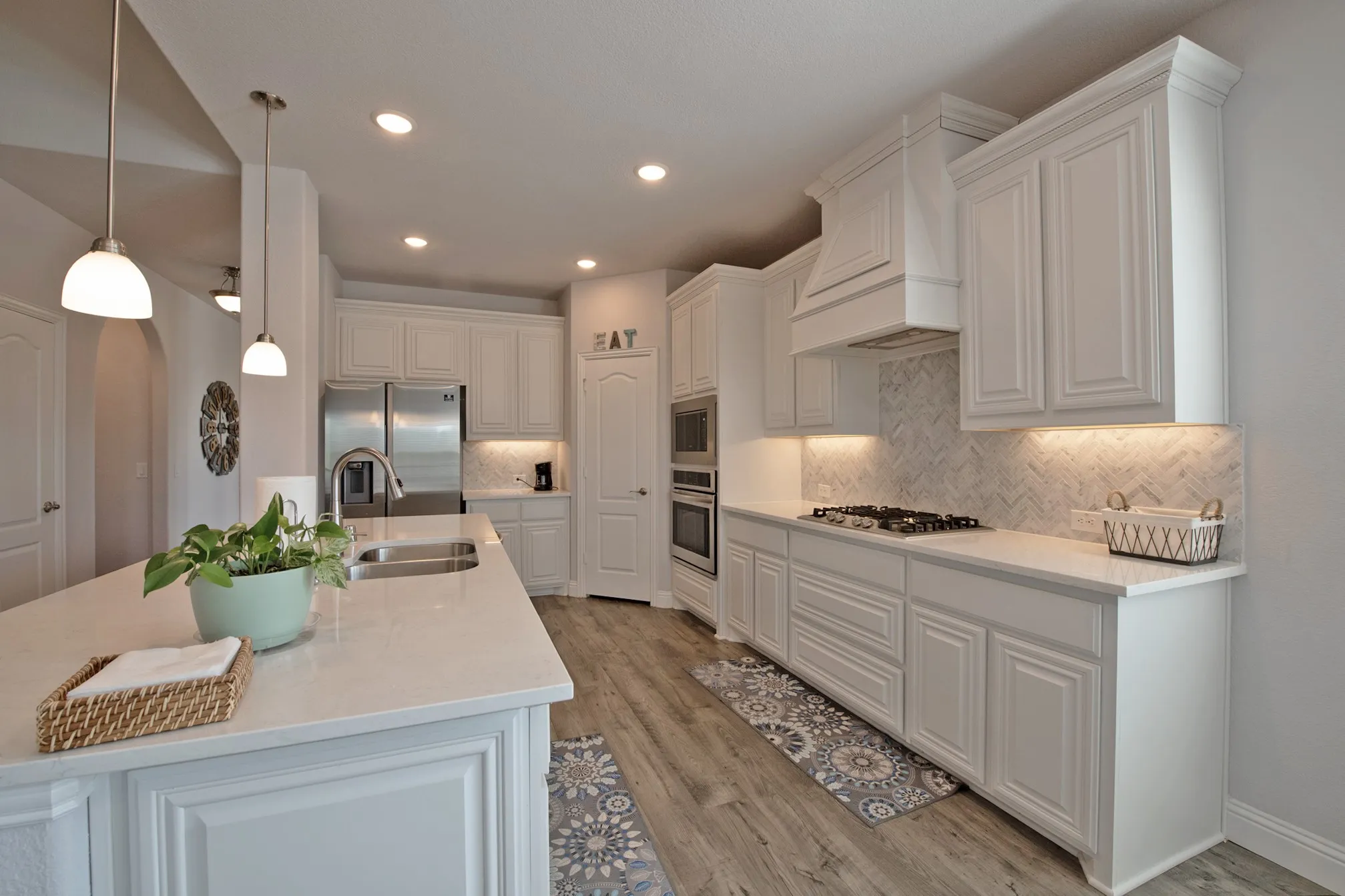 Single Family Residence For Sale in Kaufman County , 3603 Monticello Way, Forney, Texas 75126, 4 Bedroom, 3 Bathroom, 2 Garage spaces, 3,435 Sqft, built in 2021, mls#21346625, Real Estate Agent in Forney, Homes For Sale in Kaufman county, Homes For Sale in Forney, Realtor in Forney Texas, Real Estate Brokerage Independent Realty Texas, Luminita Cordes Realtor