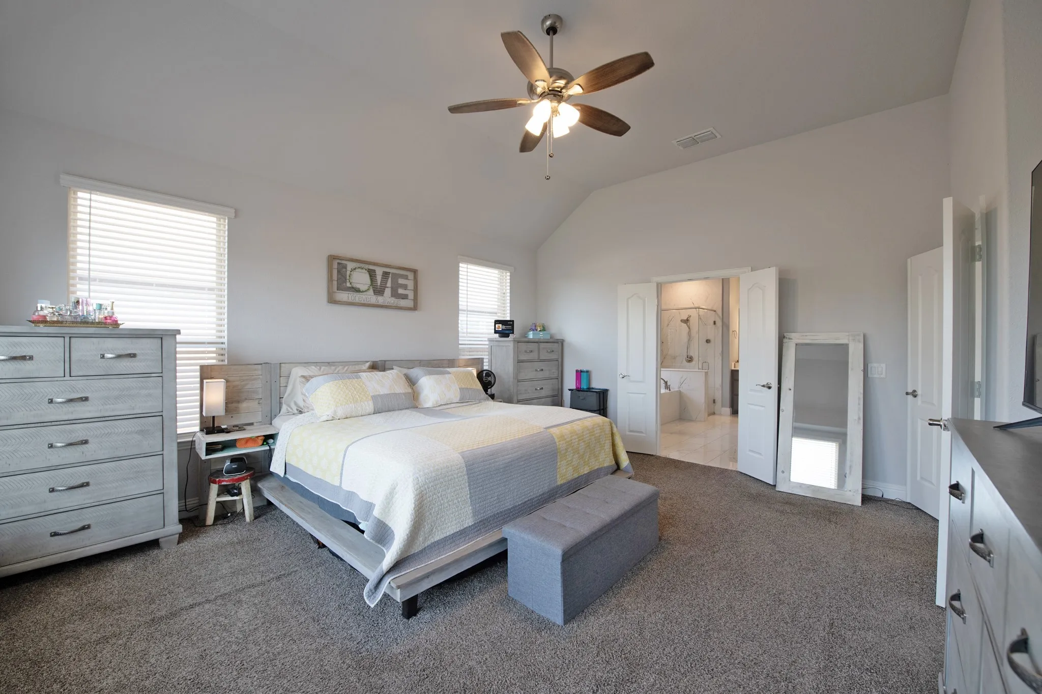 Single Family Residence For Sale in Kaufman County , 3603 Monticello Way, Forney, Texas 75126, 4 Bedroom, 3 Bathroom, 2 Garage spaces, 3,435 Sqft, built in 2021, mls#21346625, Real Estate Agent in Forney, Homes For Sale in Kaufman county, Homes For Sale in Forney, Realtor in Forney Texas, Real Estate Brokerage Independent Realty Texas, Luminita Cordes Realtor