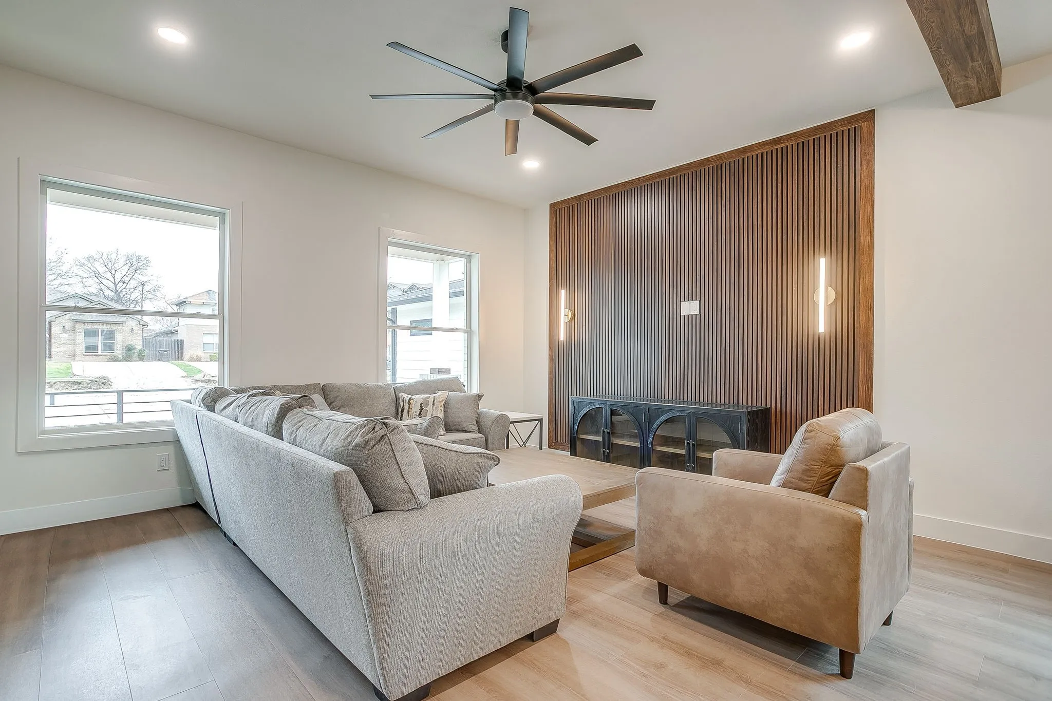 Single Family Residence For Sale in Tarrant County , 2705 Gordon Avenue, Fort Worth, Texas 76110, 5 Bedroom, 6 Bathroom, Garage spaces, 2,837 Sqft, built in 2026, mls#21346473, Real Estate Agent in Fort Worth, Homes For Sale in Tarrant county, Homes For Sale in Fort Worth, Realtor in Fort Worth Texas, Real Estate Brokerage Independent Realty Texas, Luminita Cordes Realtor