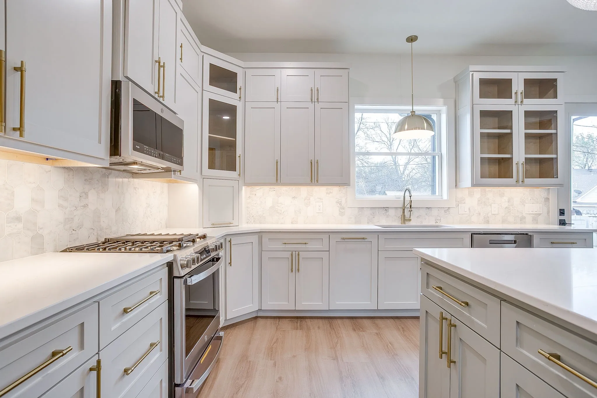Single Family Residence For Sale in Tarrant County , 2705 Gordon Avenue, Fort Worth, Texas 76110, 5 Bedroom, 6 Bathroom, Garage spaces, 2,837 Sqft, built in 2026, mls#21346473, Real Estate Agent in Fort Worth, Homes For Sale in Tarrant county, Homes For Sale in Fort Worth, Realtor in Fort Worth Texas, Real Estate Brokerage Independent Realty Texas, Luminita Cordes Realtor