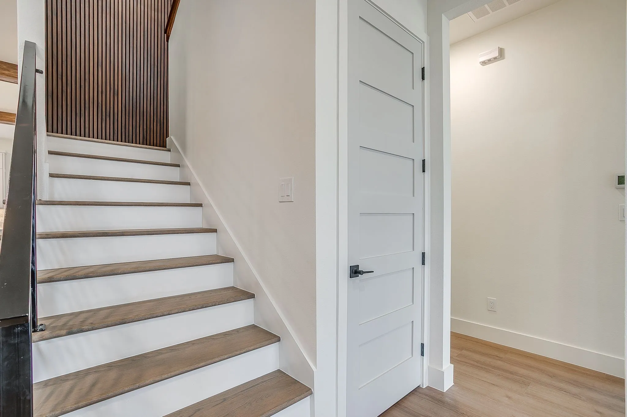 Single Family Residence For Sale in Tarrant County , 2705 Gordon Avenue, Fort Worth, Texas 76110, 5 Bedroom, 6 Bathroom, Garage spaces, 2,837 Sqft, built in 2026, mls#21346473, Real Estate Agent in Fort Worth, Homes For Sale in Tarrant county, Homes For Sale in Fort Worth, Realtor in Fort Worth Texas, Real Estate Brokerage Independent Realty Texas, Luminita Cordes Realtor