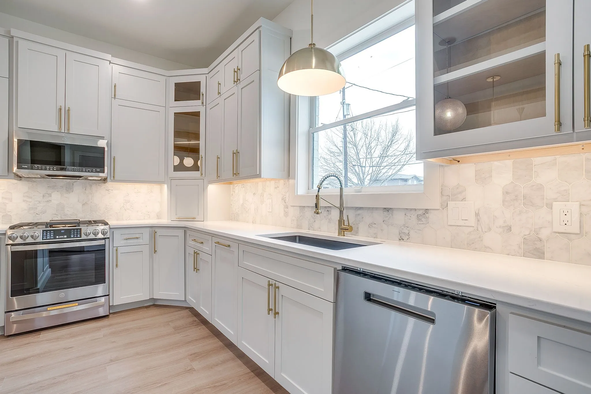 Single Family Residence For Sale in Tarrant County , 2705 Gordon Avenue, Fort Worth, Texas 76110, 5 Bedroom, 6 Bathroom, Garage spaces, 2,837 Sqft, built in 2026, mls#21346473, Real Estate Agent in Fort Worth, Homes For Sale in Tarrant county, Homes For Sale in Fort Worth, Realtor in Fort Worth Texas, Real Estate Brokerage Independent Realty Texas, Luminita Cordes Realtor