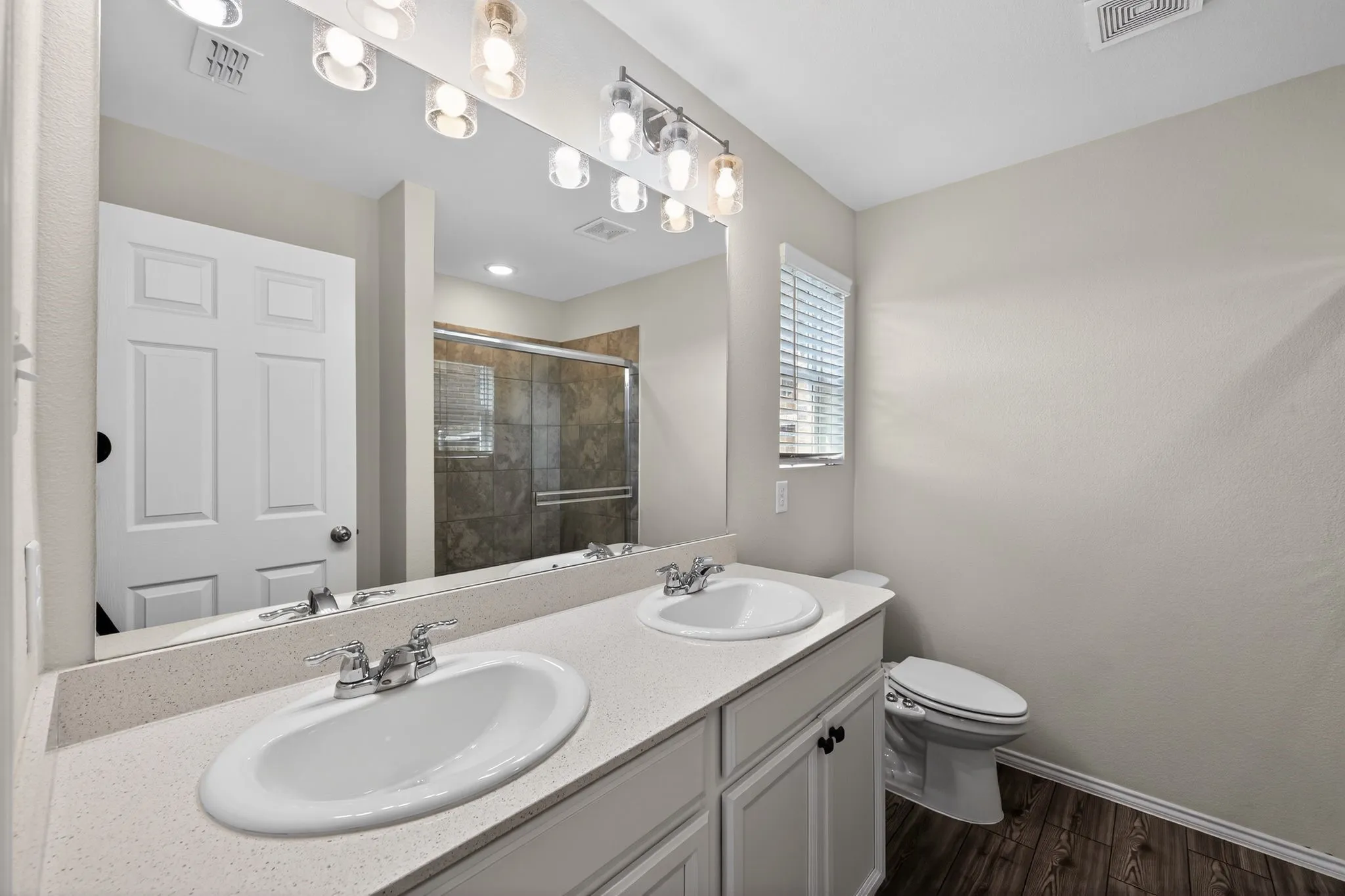 Single Family Residence For Sale in Kaufman County , 1552 Vega Drive, Forney, Texas 75126, 3 Bedroom, 2 Bathroom, 2 Garage spaces, 1,517 Sqft, built in 2021, mls#21346682, Real Estate Agent in Forney, Homes For Sale in Kaufman county, Homes For Sale in Forney, Realtor in Forney Texas, Real Estate Brokerage Independent Realty Texas, Luminita Cordes Realtor