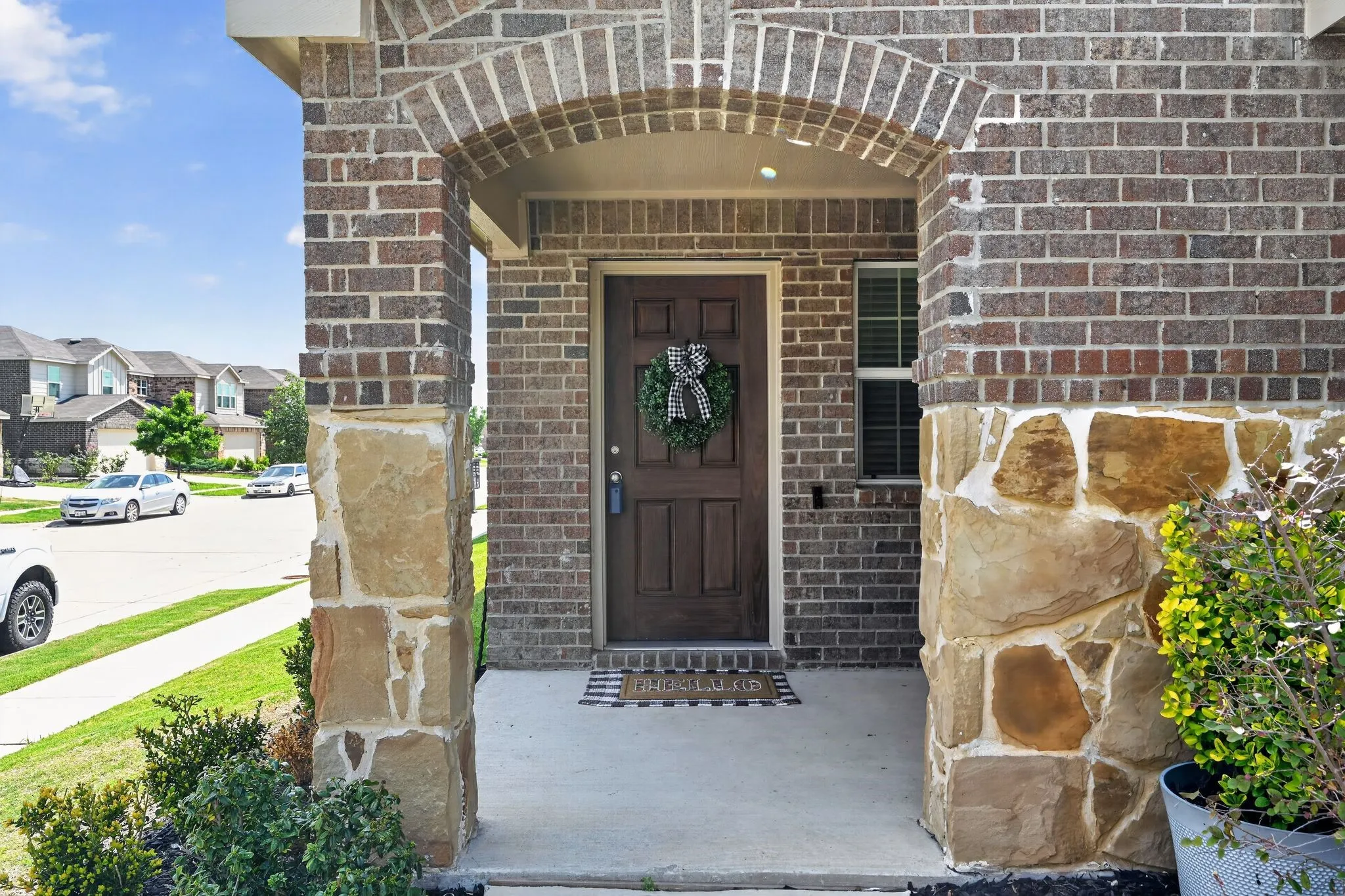 Single Family Residence For Sale in Kaufman County , 1552 Vega Drive, Forney, Texas 75126, 3 Bedroom, 2 Bathroom, 2 Garage spaces, 1,517 Sqft, built in 2021, mls#21346682, Real Estate Agent in Forney, Homes For Sale in Kaufman county, Homes For Sale in Forney, Realtor in Forney Texas, Real Estate Brokerage Independent Realty Texas, Luminita Cordes Realtor