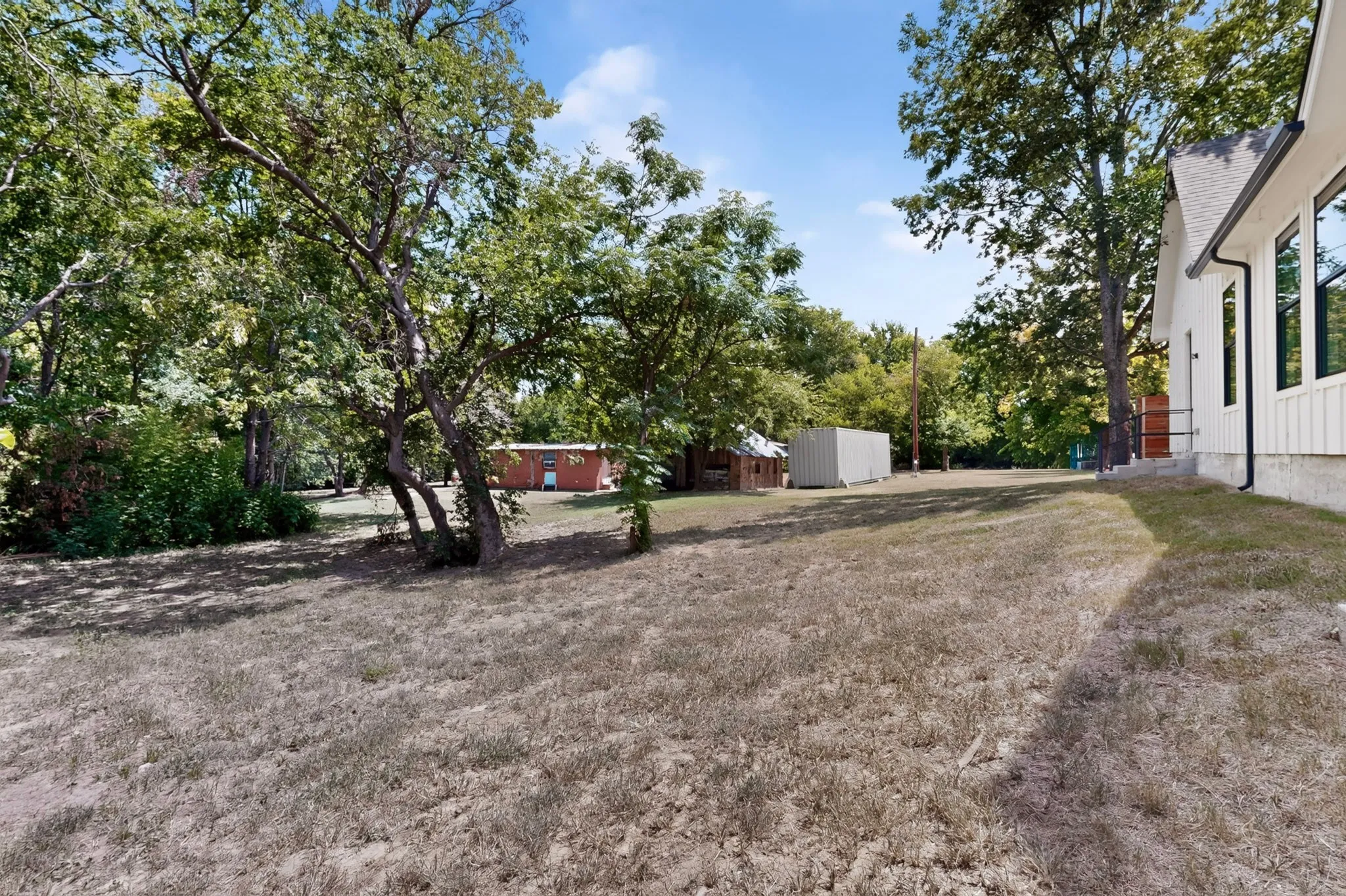 Single Family Residence For Sale in Kaufman County , 609 E Grove Street, Kaufman, Texas 75142, 3 Bedrooms, 4 Bathrooms, 2 Garage spaces, 1,828 Sqft, built in 2026, Price $374,900, mls#21346458, Real Estate Agent in Kaufman, Homes For Sale in Kaufman county, Homes For Sale in Kaufman, Realtor in Kaufman Texas, Real Estate Brokerage Independent Realty Texas, Luminita Cordes Realtor