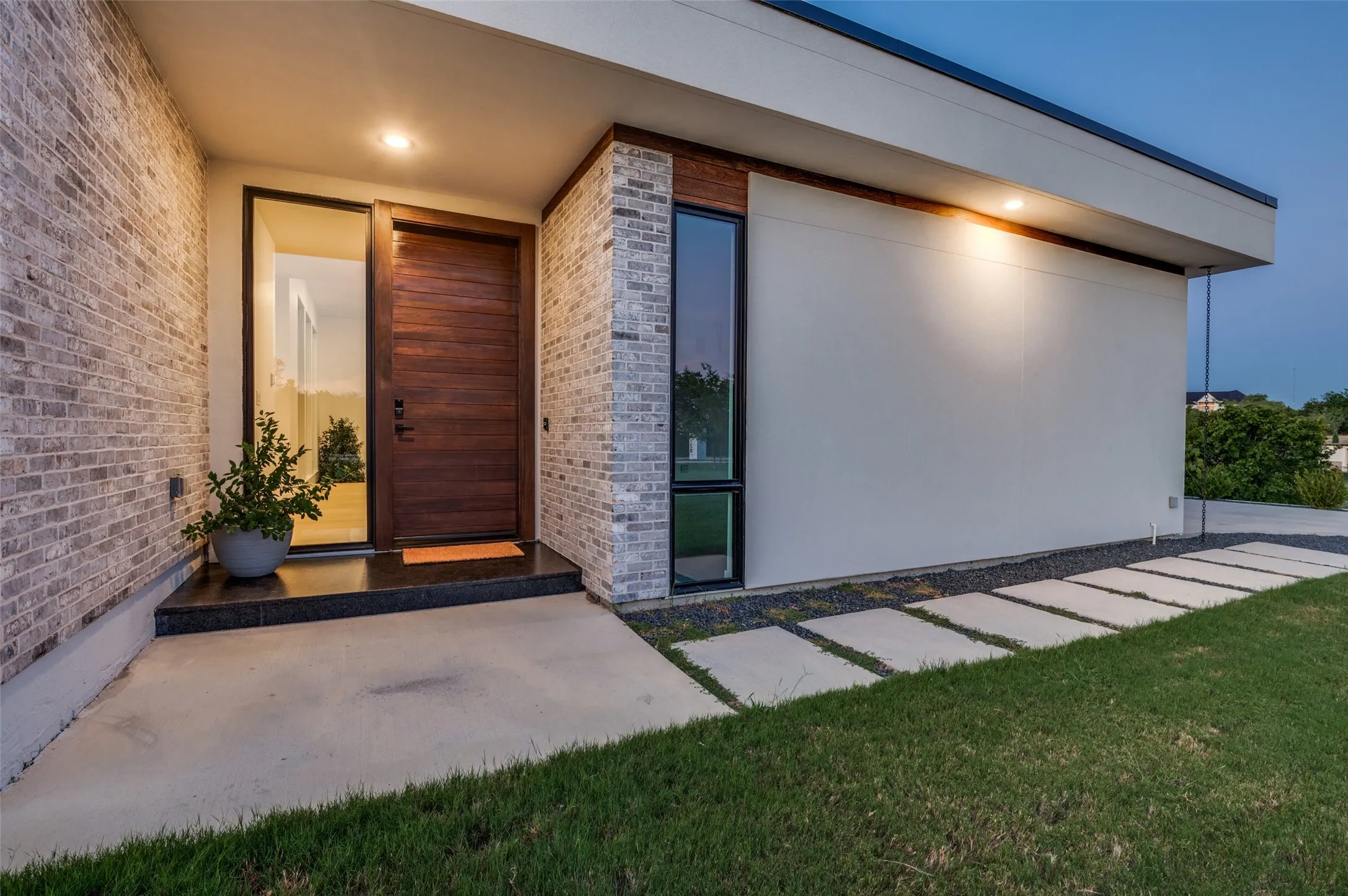 Single Family Residence For Sale in Dallas County , 3120 Sanctuary Drive, Grand Prairie, Texas 75104, 3 Bedroom, 3 Bathroom, 2 Garage spaces, 3,332 Sqft, built in 2024, mls#21344327, Real Estate Agent in Grand Prairie, Homes For Sale in Dallas county, Homes For Sale in Grand Prairie, Realtor in Grand Prairie Texas, Real Estate Brokerage Independent Realty Texas, Luminita Cordes Realtor