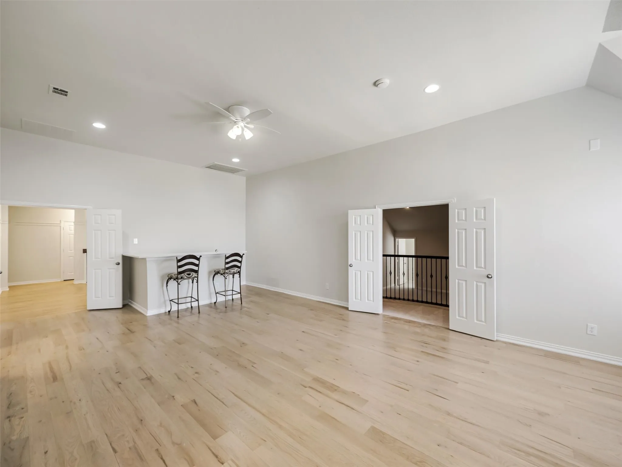 Single Family Residence For Sale in Collin County , 7798 Meadow Hill Drive, Frisco, Texas 75033, 4 Bedroom, 4 Bathroom, 3 Garage spaces, 5,073 Sqft, built in 2002, mls#21345274, Real Estate Agent in Frisco, Homes For Sale in Collin county, Homes For Sale in Frisco, Realtor in Frisco Texas, Real Estate Brokerage Independent Realty Texas, Luminita Cordes Realtor