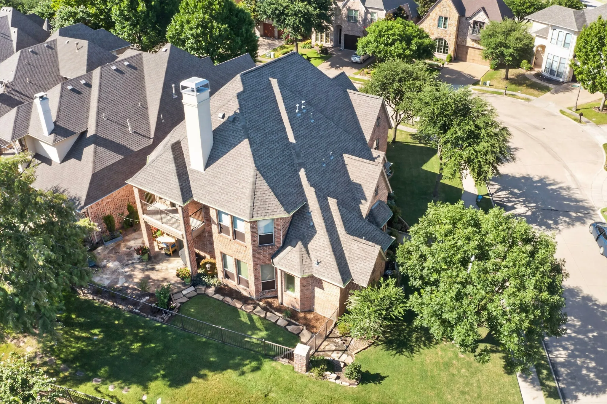 Single Family Residence For Sale in Collin County , 20 Glistening Pond Drive, Frisco, Texas 75034, 4 Bedroom, 4 Bathroom, 2 Garage spaces, 3,476 Sqft, built in 2005, mls#21346350, Real Estate Agent in Frisco, Homes For Sale in Collin county, Homes For Sale in Frisco, Realtor in Frisco Texas, Real Estate Brokerage Independent Realty Texas, Luminita Cordes Realtor