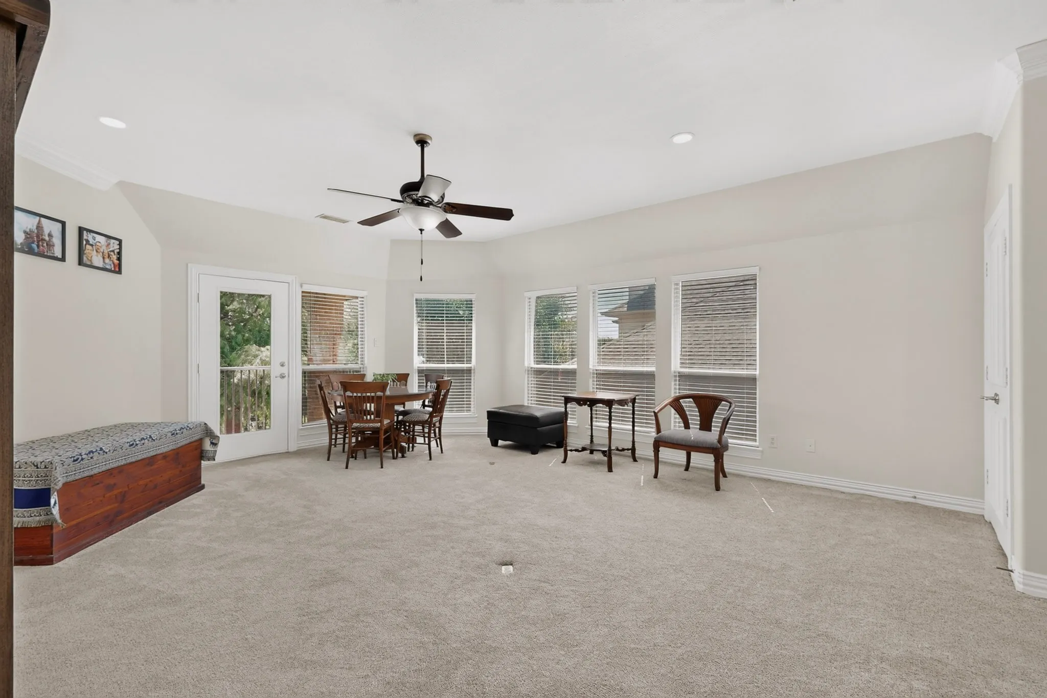 Single Family Residence For Sale in Collin County , 20 Glistening Pond Drive, Frisco, Texas 75034, 4 Bedroom, 4 Bathroom, 2 Garage spaces, 3,476 Sqft, built in 2005, mls#21346350, Real Estate Agent in Frisco, Homes For Sale in Collin county, Homes For Sale in Frisco, Realtor in Frisco Texas, Real Estate Brokerage Independent Realty Texas, Luminita Cordes Realtor
