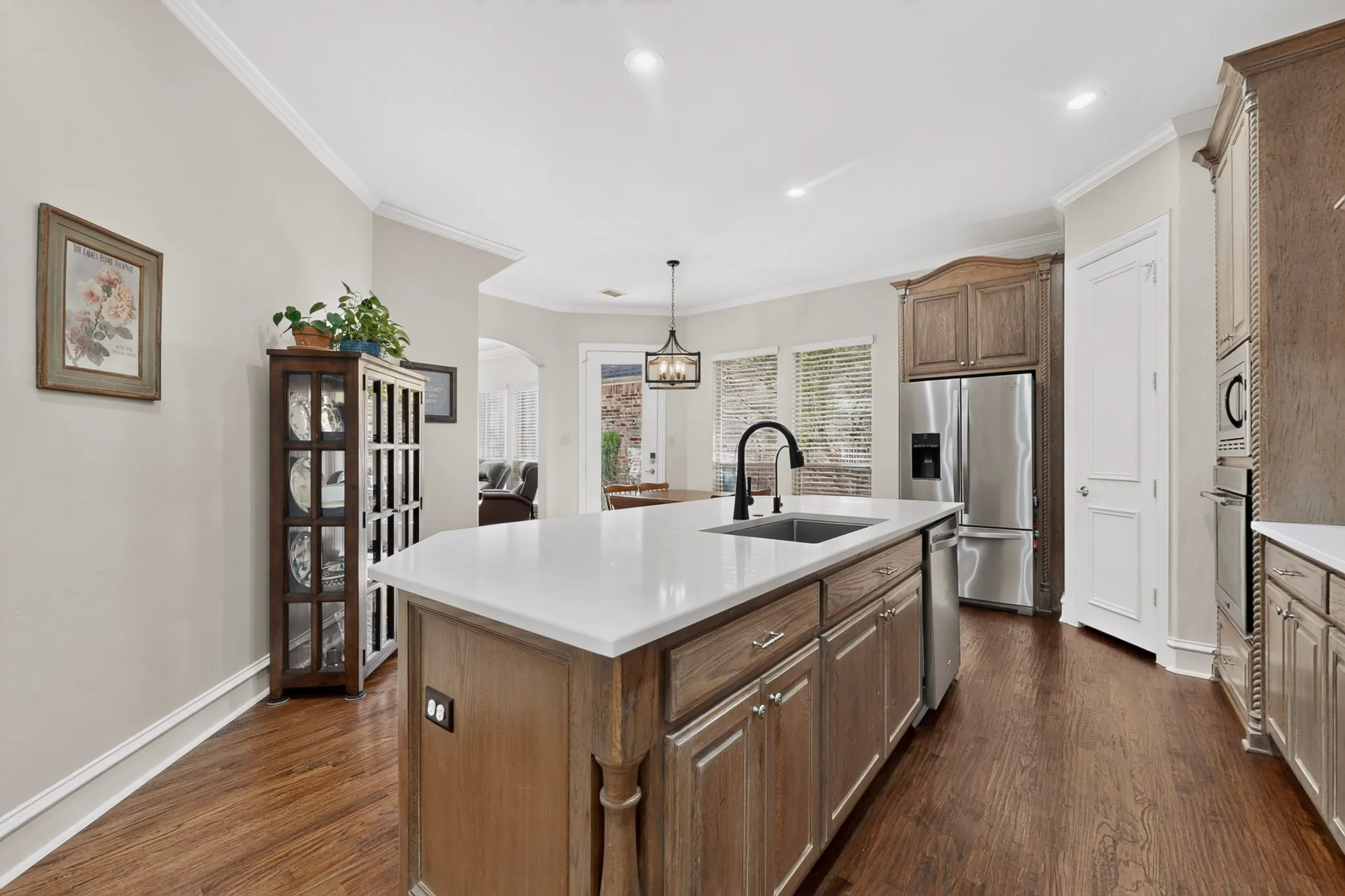 Single Family Residence For Sale in Collin County , 20 Glistening Pond Drive, Frisco, Texas 75034, 4 Bedroom, 4 Bathroom, 2 Garage spaces, 3,476 Sqft, built in 2005, mls#21346350, Real Estate Agent in Frisco, Homes For Sale in Collin county, Homes For Sale in Frisco, Realtor in Frisco Texas, Real Estate Brokerage Independent Realty Texas, Luminita Cordes Realtor