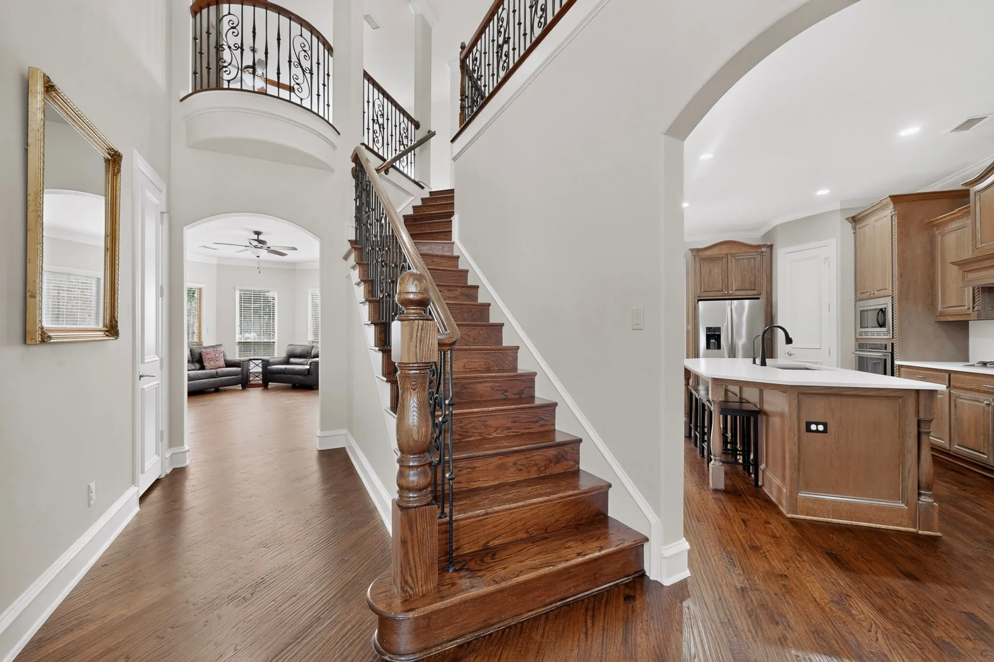 Single Family Residence For Sale in Collin County , 20 Glistening Pond Drive, Frisco, Texas 75034, 4 Bedroom, 4 Bathroom, 2 Garage spaces, 3,476 Sqft, built in 2005, mls#21346350, Real Estate Agent in Frisco, Homes For Sale in Collin county, Homes For Sale in Frisco, Realtor in Frisco Texas, Real Estate Brokerage Independent Realty Texas, Luminita Cordes Realtor