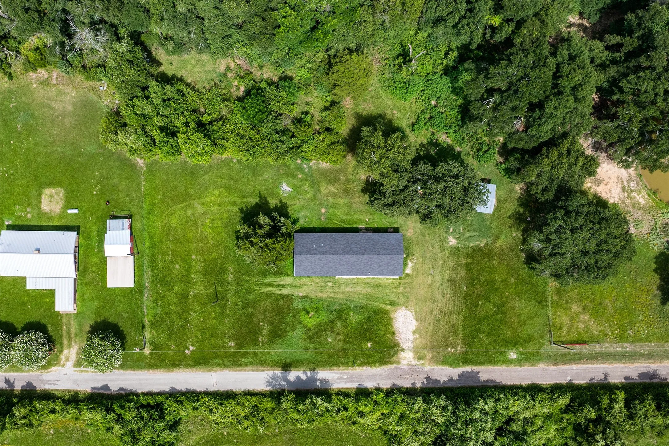 Single Family Residence For Sale in Freestone County , 115 Fcr 969, Wortham, Texas 76693, 4 Bedroom, 2 Bathroom, Garage spaces, 1,800 Sqft, built in 1980, mls#21345660, Real Estate Agent in Wortham, Homes For Sale in Freestone county, Homes For Sale in Wortham, Realtor in Wortham Texas, Real Estate Brokerage Independent Realty Texas, Luminita Cordes Realtor