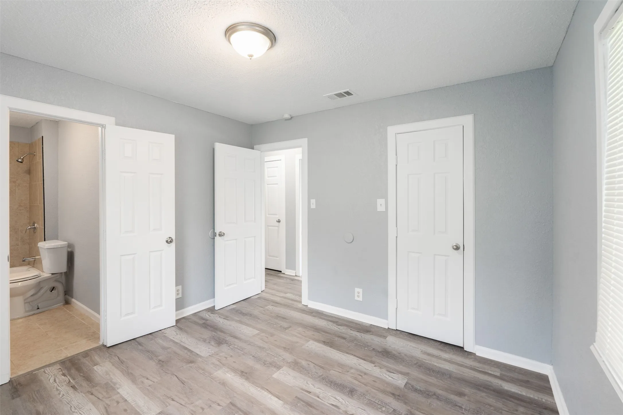 Single Family Residence For Sale in Freestone County , 115 Fcr 969, Wortham, Texas 76693, 4 Bedroom, 2 Bathroom, Garage spaces, 1,800 Sqft, built in 1980, mls#21345660, Real Estate Agent in Wortham, Homes For Sale in Freestone county, Homes For Sale in Wortham, Realtor in Wortham Texas, Real Estate Brokerage Independent Realty Texas, Luminita Cordes Realtor