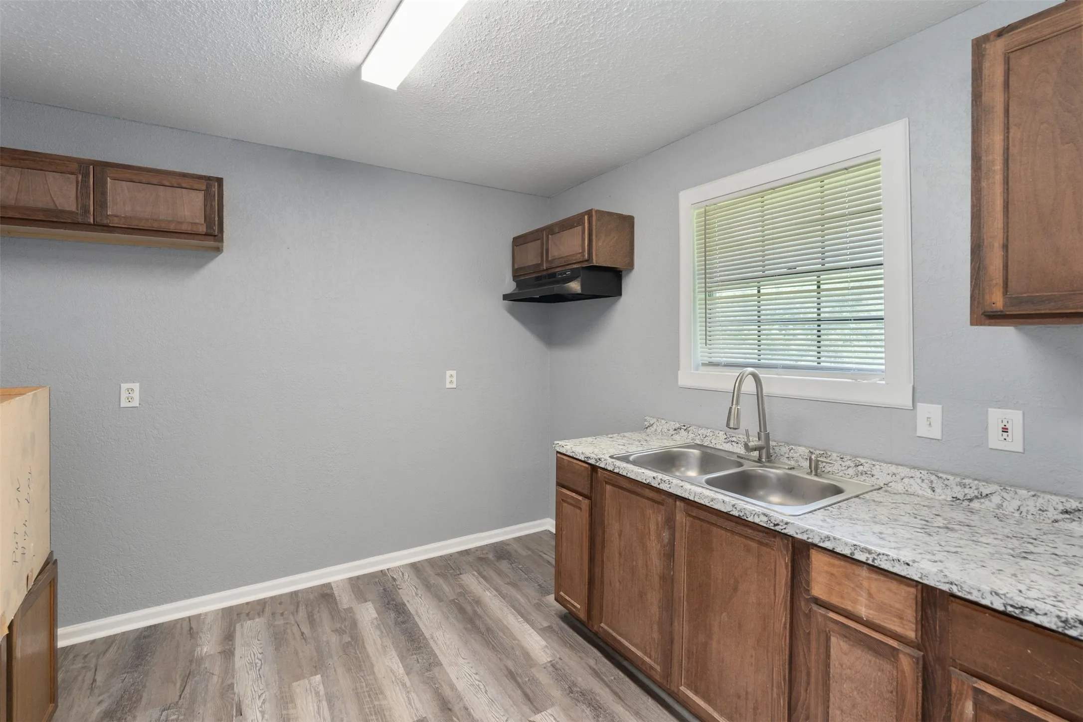 Single Family Residence For Sale in Freestone County , 115 Fcr 969, Wortham, Texas 76693, 4 Bedroom, 2 Bathroom, Garage spaces, 1,800 Sqft, built in 1980, mls#21345660, Real Estate Agent in Wortham, Homes For Sale in Freestone county, Homes For Sale in Wortham, Realtor in Wortham Texas, Real Estate Brokerage Independent Realty Texas, Luminita Cordes Realtor