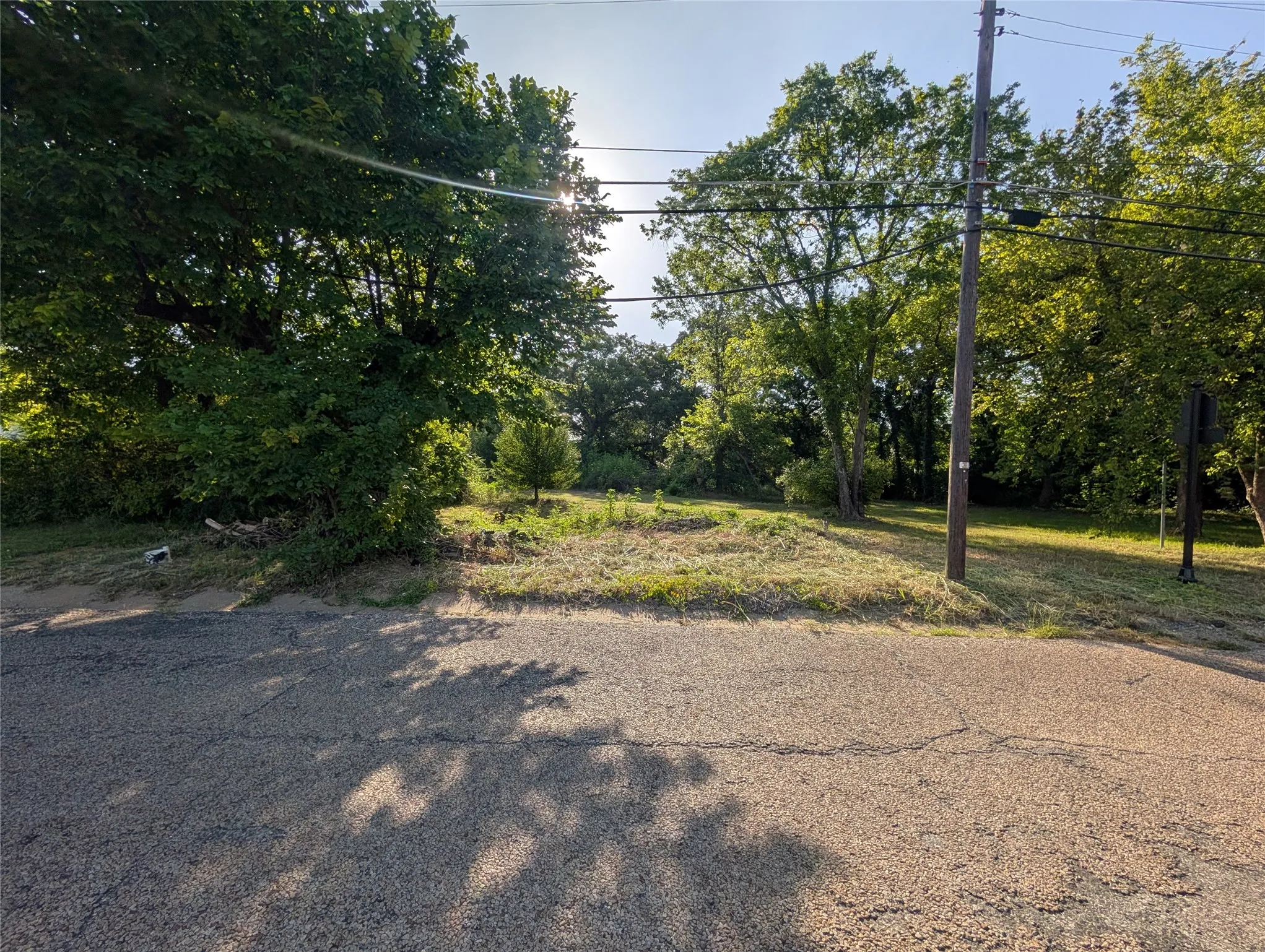 Improved Land For Sale in Grayson County , 910 N Houston Avenue, Denison, Texas 75021, 0, 0, Garage spaces, 0 Sqft, built in 0, Price $100,000, mls#21343594, Real Estate Agent in Denison, Homes For Sale in Grayson county, Homes For Sale in Denison, Realtor in Denison Texas, Real Estate Brokerage Independent Realty Texas, Luminita Cordes Realtor