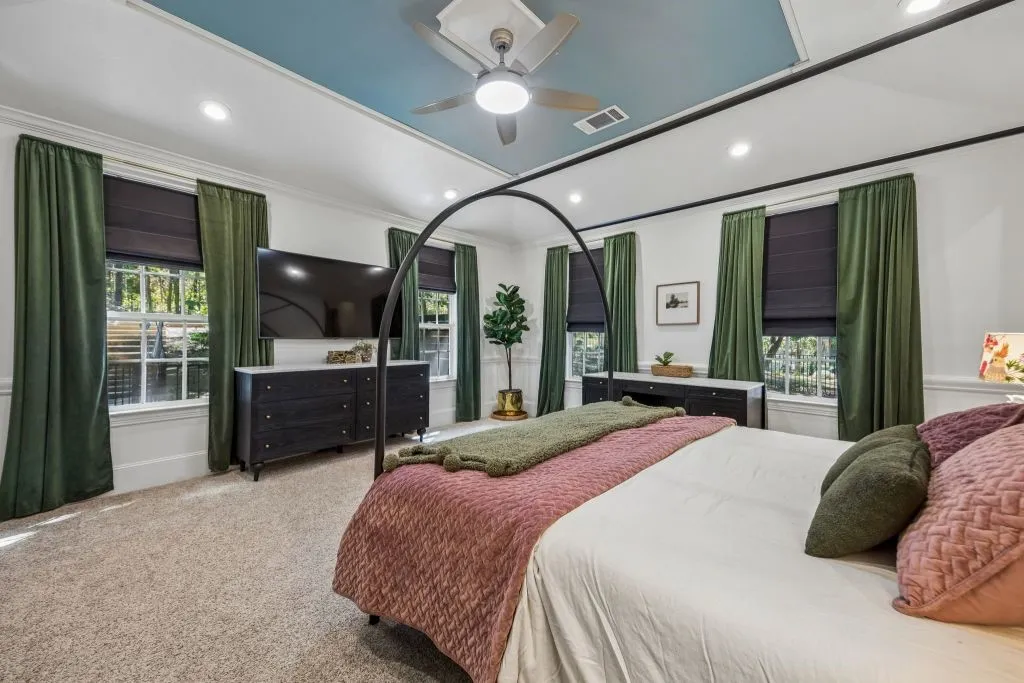 Single Family Residence For Sale in Collin County , 12 Misty Meadow Drive, Melissa, Texas 75454, 5 Bedroom, 5 Bathroom, 3 Garage spaces, 5,197 Sqft, built in 1998, mls#21346667, Real Estate Agent in Melissa, Homes For Sale in Collin county, Homes For Sale in Melissa, Realtor in Melissa Texas, Real Estate Brokerage Independent Realty Texas, Luminita Cordes Realtor
