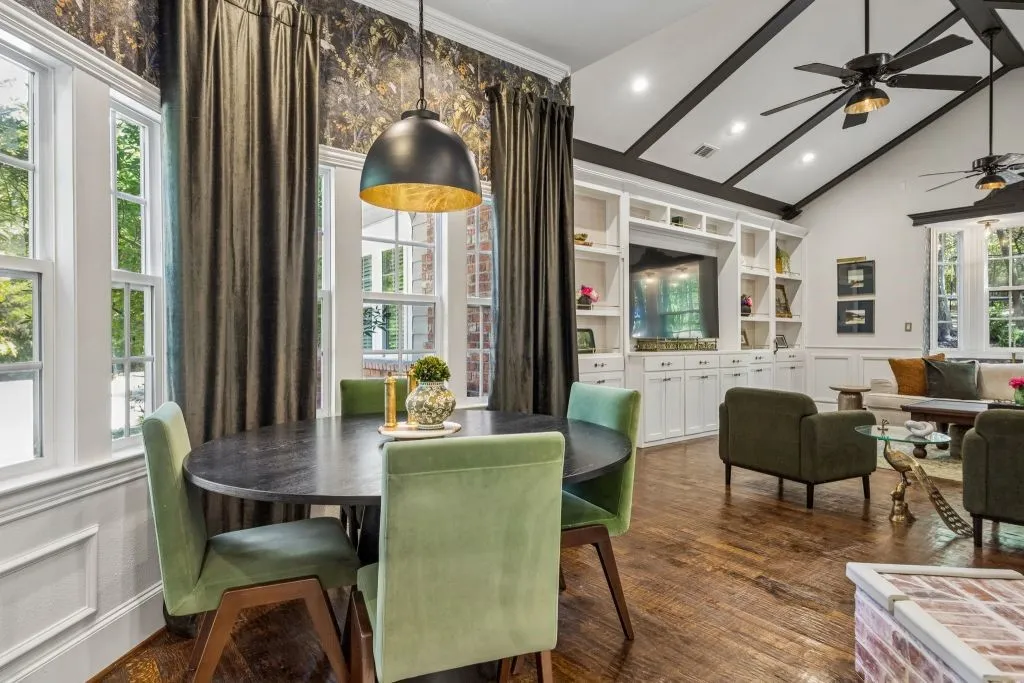 Single Family Residence For Sale in Collin County , 12 Misty Meadow Drive, Melissa, Texas 75454, 5 Bedroom, 5 Bathroom, 3 Garage spaces, 5,197 Sqft, built in 1998, mls#21346667, Real Estate Agent in Melissa, Homes For Sale in Collin county, Homes For Sale in Melissa, Realtor in Melissa Texas, Real Estate Brokerage Independent Realty Texas, Luminita Cordes Realtor