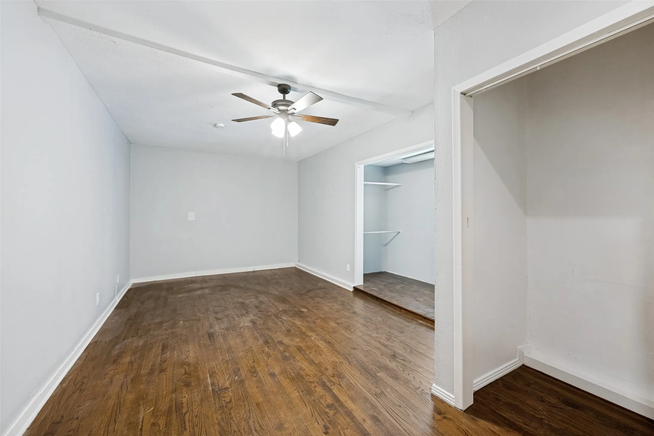 Single Family Residence For Rent in Tarrant County , 4009 Anita Avenue, Fort Worth, Texas 76109, 4 Bedroom, 2 Bathroom, Garage spaces, 1,771 Sqft, built in 1949, Price $3,750, mls#21346708, Real Estate Agent in Fort Worth, Homes For Rent in Tarrant county, Homes For Rent in Fort Worth, Realtor in Fort Worth Texas, Real Estate Brokerage Independent Realty Texas, Luminita Cordes Realtor