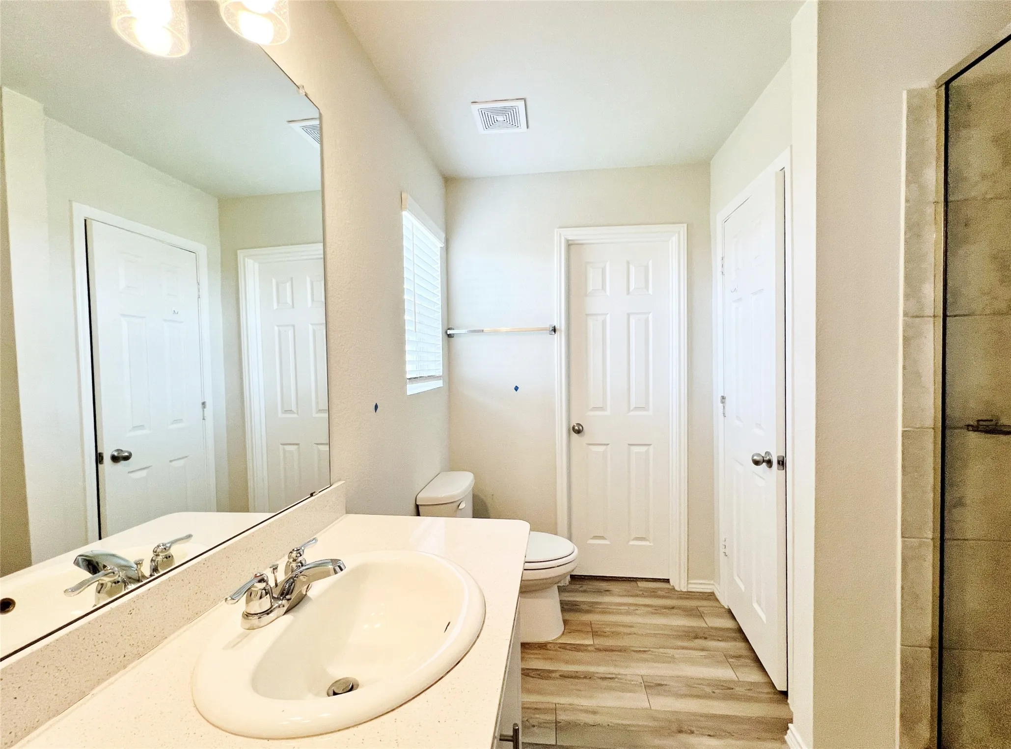 Single Family Residence For Rent in Tarrant County , 4649 Greyberry Drive, Fort Worth, Texas 76036, 4 Bedroom, 3 Bathroom, 2 Garage spaces, 2,122 Sqft, built in 2022, mls#21346711, Real Estate Agent in Fort Worth, Homes For Rent in Tarrant county, Homes For Rent in Fort Worth, Realtor in Fort Worth Texas, Real Estate Brokerage Independent Realty Texas, Luminita Cordes Realtor