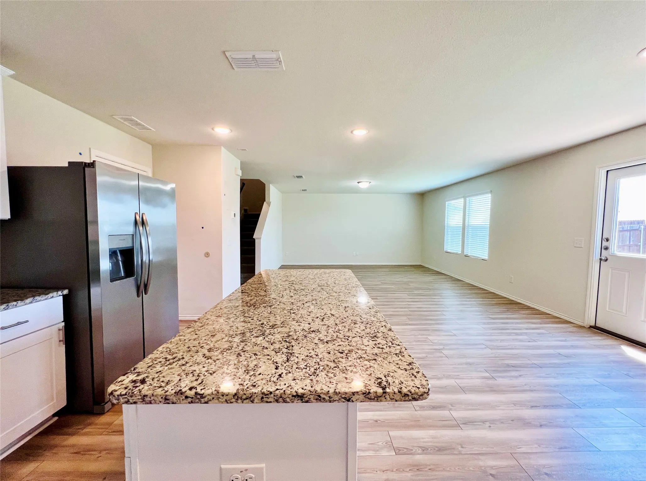 Single Family Residence For Rent in Tarrant County , 4649 Greyberry Drive, Fort Worth, Texas 76036, 4 Bedroom, 3 Bathroom, 2 Garage spaces, 2,122 Sqft, built in 2022, mls#21346711, Real Estate Agent in Fort Worth, Homes For Rent in Tarrant county, Homes For Rent in Fort Worth, Realtor in Fort Worth Texas, Real Estate Brokerage Independent Realty Texas, Luminita Cordes Realtor