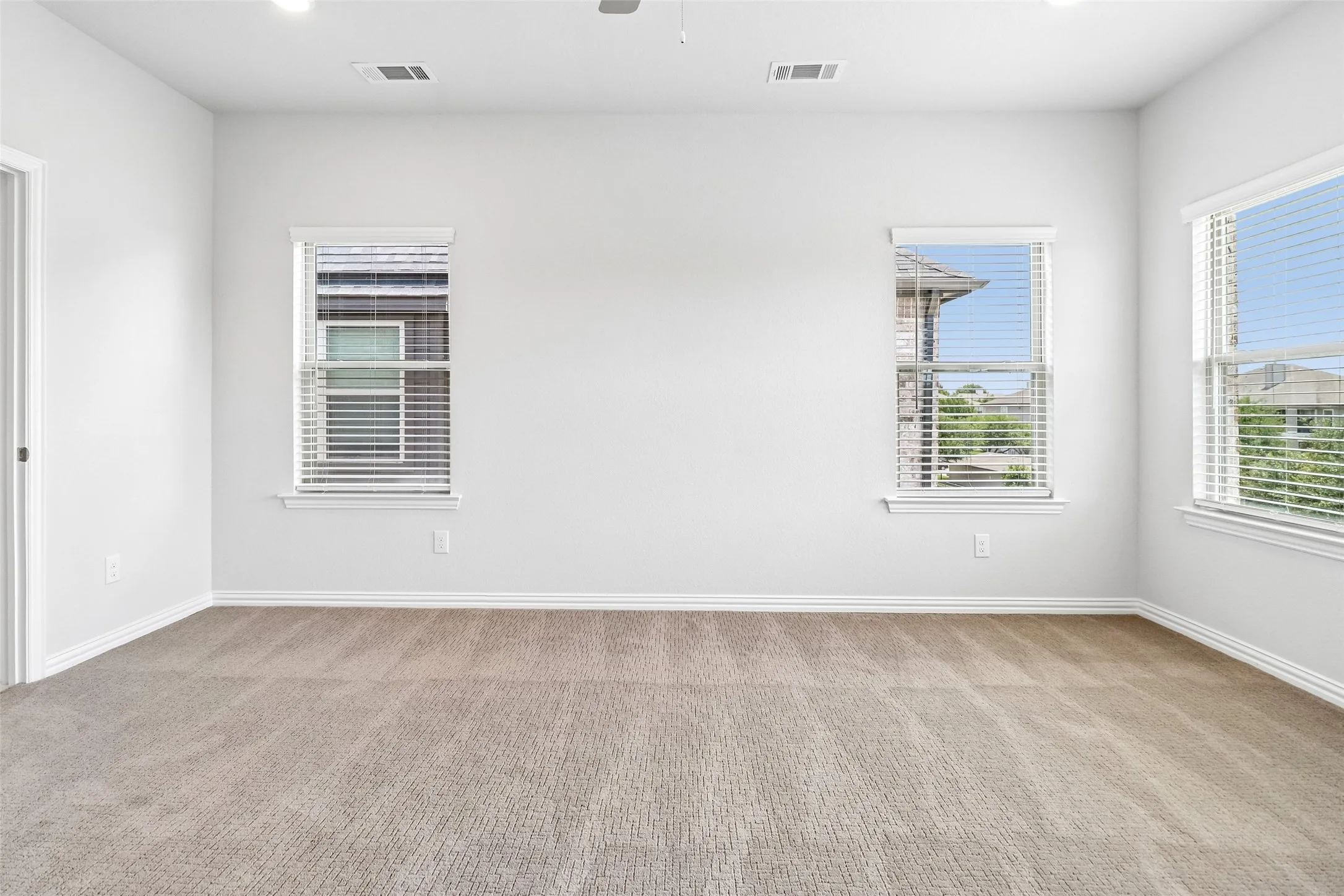 Townhouse For Sale in Collin County , 8311 Challenger Lane, Frisco, Texas 75034, 3 Bedroom, 3 Bathroom, 2 Garage spaces, 2,704 Sqft, built in 2024, mls#21342620, Real Estate Agent in Frisco, Homes For Sale in Collin county, Homes For Sale in Frisco, Realtor in Frisco Texas, Real Estate Brokerage Independent Realty Texas, Luminita Cordes Realtor