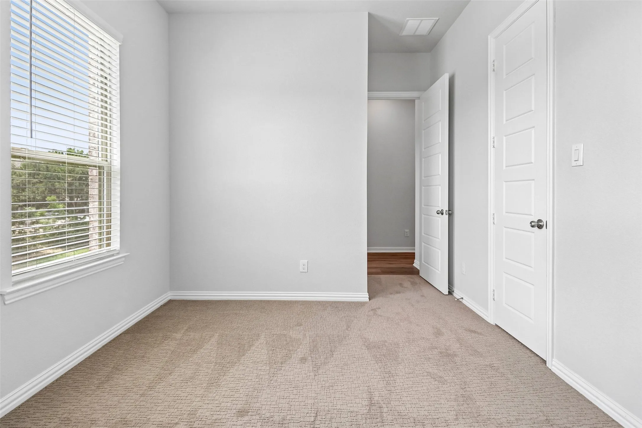 Townhouse For Sale in Collin County , 8311 Challenger Lane, Frisco, Texas 75034, 3 Bedroom, 3 Bathroom, 2 Garage spaces, 2,704 Sqft, built in 2024, mls#21342620, Real Estate Agent in Frisco, Homes For Sale in Collin county, Homes For Sale in Frisco, Realtor in Frisco Texas, Real Estate Brokerage Independent Realty Texas, Luminita Cordes Realtor