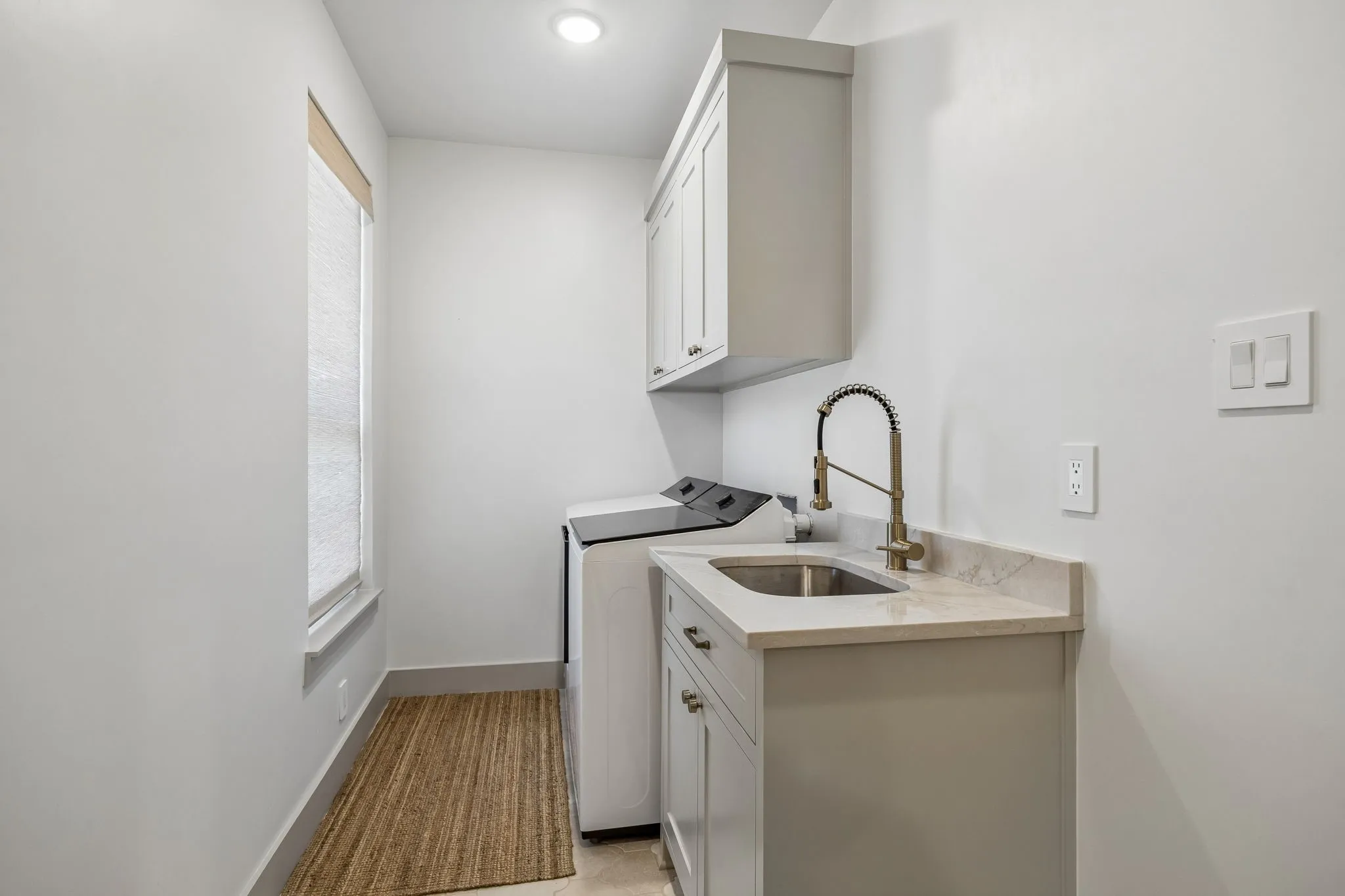 Single Family Residence For Sale in Ellis County , 1311 Greathouse Road, Waxahachie, Texas 75167, 4 Bedroom, 4 Bathroom, 2 Garage spaces, 3,285 Sqft, built in 1991, mls#21335167, Real Estate Agent in Waxahachie, Homes For Sale in Ellis county, Homes For Sale in Waxahachie, Realtor in Waxahachie Texas, Real Estate Brokerage Independent Realty Texas, Luminita Cordes Realtor