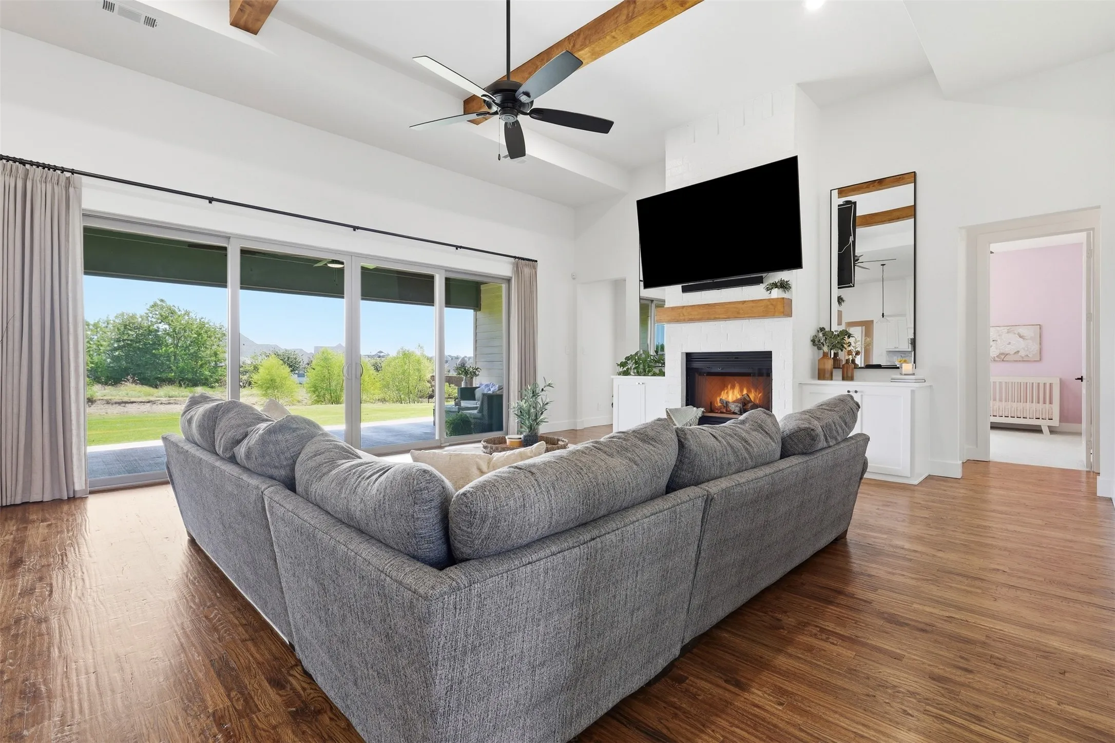 Single Family Residence For Sale in Tarrant County , 7736 Laura Lake Lane, Fort Worth, Texas 76126, 4 Bedroom, 3 Bathroom, 3 Garage spaces, 3,547 Sqft, built in 2022, mls#21346410, Real Estate Agent in Fort Worth, Homes For Sale in Tarrant county, Homes For Sale in Fort Worth, Realtor in Fort Worth Texas, Real Estate Brokerage Independent Realty Texas, Luminita Cordes Realtor