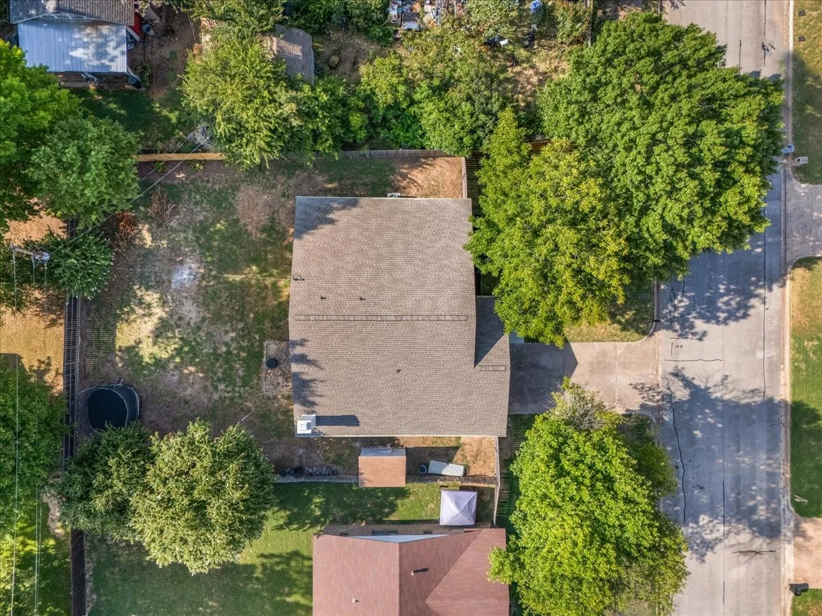 Single Family Residence For Sale in Tarrant County , 6504 Massey Court, North Richland Hills, Texas 76182, 3 Bedroom, 2 Bathroom, Garage spaces, 1,466 Sqft, built in 1977, mls#21346597, Real Estate Agent in North Richland Hills, Homes For Sale in Tarrant county, Homes For Sale in North Richland Hills, Realtor in North Richland Hills Texas, Real Estate Brokerage Independent Realty Texas, Luminita Cordes Realtor