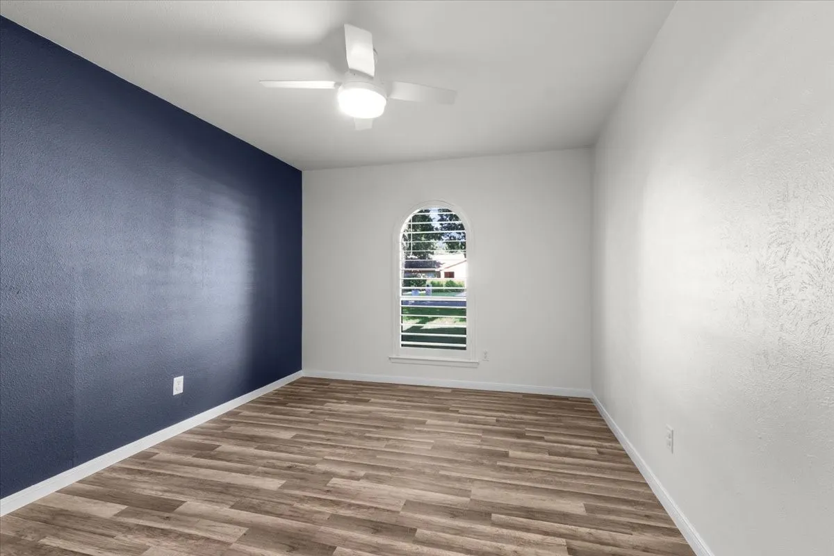 Single Family Residence For Sale in Tarrant County , 6504 Massey Court, North Richland Hills, Texas 76182, 3 Bedroom, 2 Bathroom, Garage spaces, 1,466 Sqft, built in 1977, mls#21346597, Real Estate Agent in North Richland Hills, Homes For Sale in Tarrant county, Homes For Sale in North Richland Hills, Realtor in North Richland Hills Texas, Real Estate Brokerage Independent Realty Texas, Luminita Cordes Realtor
