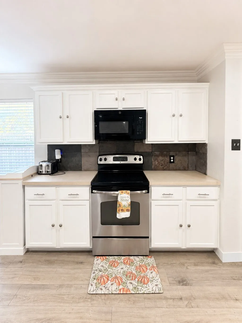 Single Family Residence For Sale in Dallas County , 754 Cedarwood Drive, Cedar Hill, Texas 75104, 4 Bedroom, 3 Bathroom, 4 Garage spaces, 3,116 Sqft, built in 2001, mls#21342585, Real Estate Agent in Cedar Hill, Homes For Sale in Dallas county, Homes For Sale in Cedar Hill, Realtor in Cedar Hill Texas, Real Estate Brokerage Independent Realty Texas, Luminita Cordes Realtor