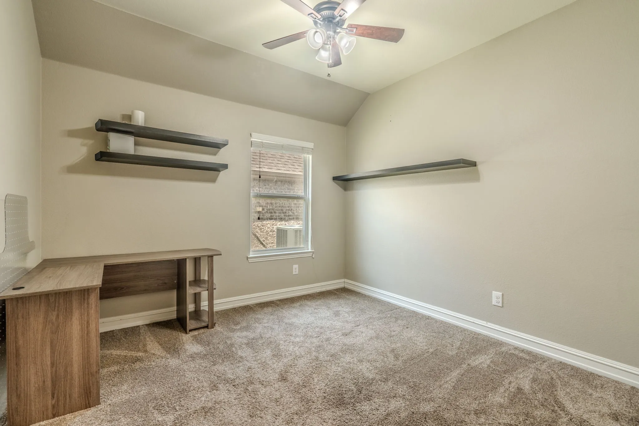 Single Family Residence For Sale in Tarrant County , 2025 Plamera Lane, Fort Worth, Texas 76131, 4 Bedroom, 3 Bathroom, 2 Garage spaces, 2,577 Sqft, built in 2015, mls#21346440, Real Estate Agent in Fort Worth, Homes For Sale in Tarrant county, Homes For Sale in Fort Worth, Realtor in Fort Worth Texas, Real Estate Brokerage Independent Realty Texas, Luminita Cordes Realtor