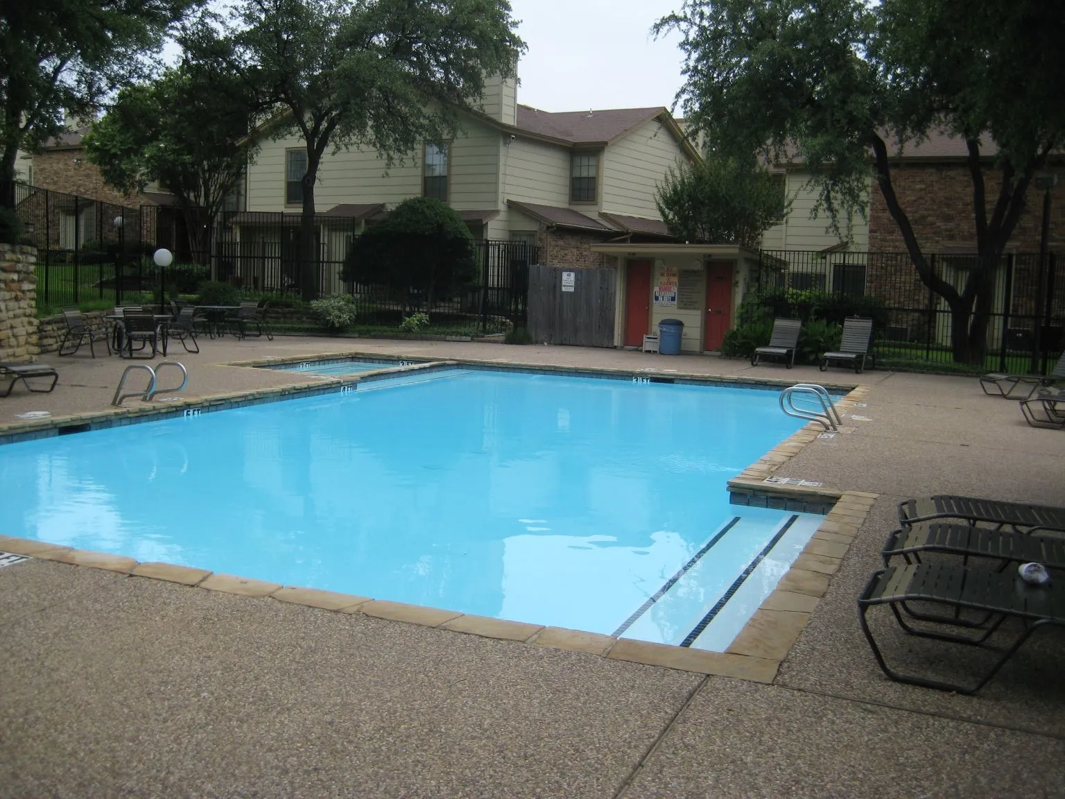 Condominium For Rent in Dallas County , 11311 Audelia Road 122, Dallas, Texas 75243, 2 Bedroom, 2 Bathroom, Garage spaces, 890 Sqft, built in 1981, Price $1,195, mls#21346757, Real Estate Agent in Dallas, Homes For Rent in Dallas county, Homes For Rent in Dallas, Realtor in Dallas Texas, Real Estate Brokerage Independent Realty Texas, Luminita Cordes Realtor