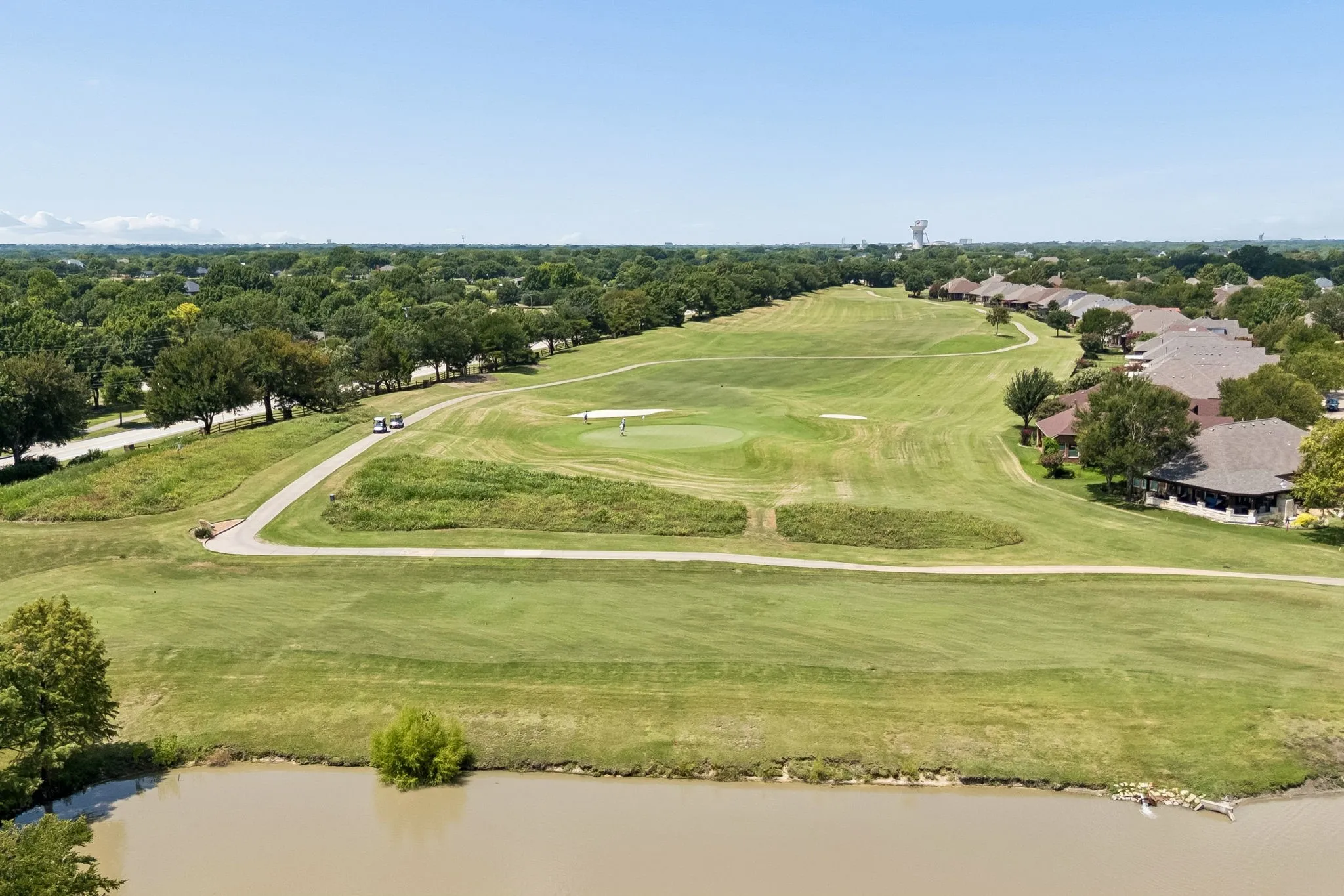 Single Family Residence For Sale in Collin County , 293 Cheyenne Drive, Fairview, Texas 75069, 2 Bedroom, 2 Bathroom, 2 Garage spaces, 2,076 Sqft, built in 2004, mls#21343398, Real Estate Agent in Fairview, Homes For Sale in Collin county, Homes For Sale in Fairview, Realtor in Fairview Texas, Real Estate Brokerage Independent Realty Texas, Luminita Cordes Realtor