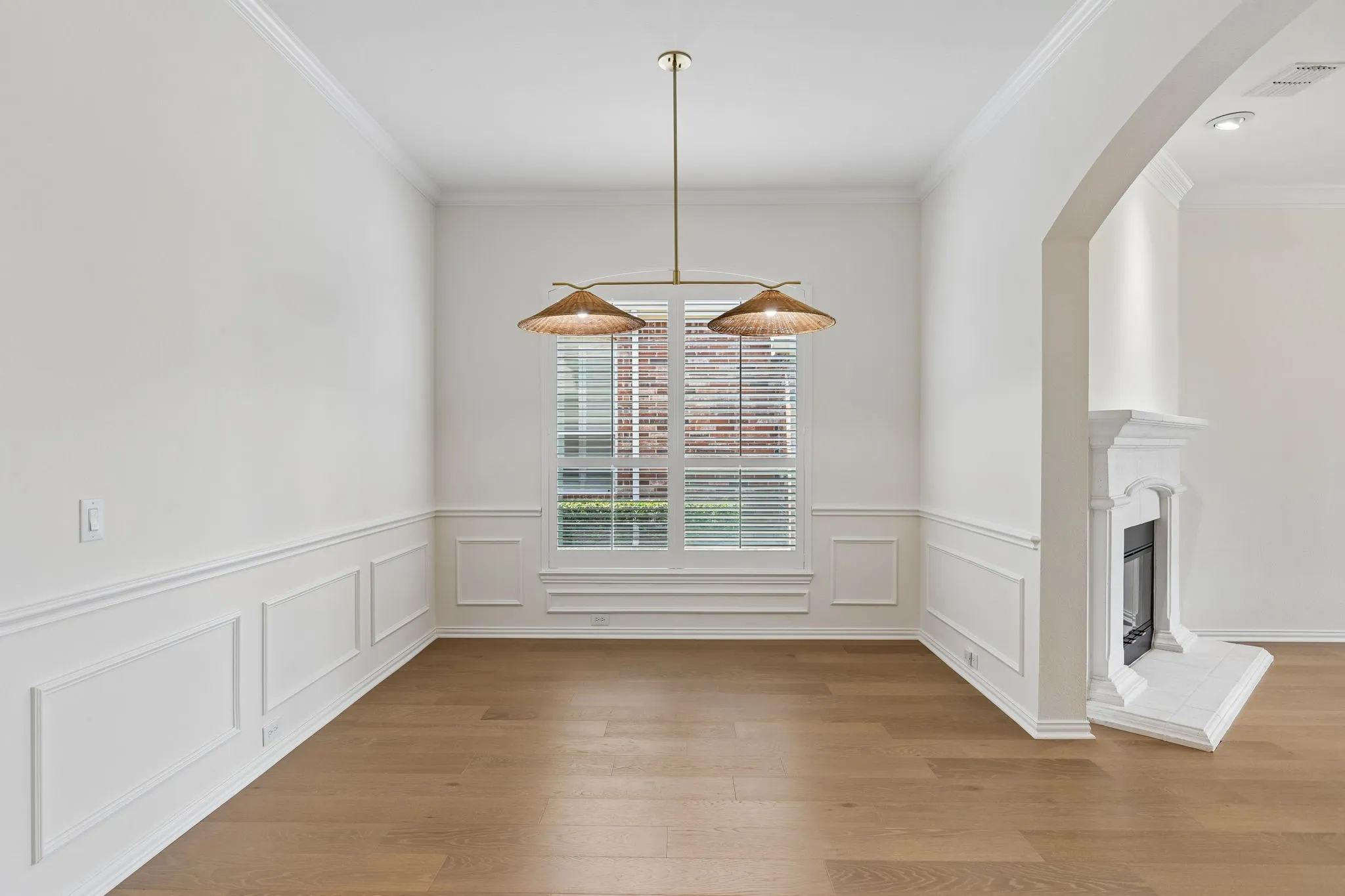 Single Family Residence For Sale in Collin County , 293 Cheyenne Drive, Fairview, Texas 75069, 2 Bedroom, 2 Bathroom, 2 Garage spaces, 2,076 Sqft, built in 2004, mls#21343398, Real Estate Agent in Fairview, Homes For Sale in Collin county, Homes For Sale in Fairview, Realtor in Fairview Texas, Real Estate Brokerage Independent Realty Texas, Luminita Cordes Realtor