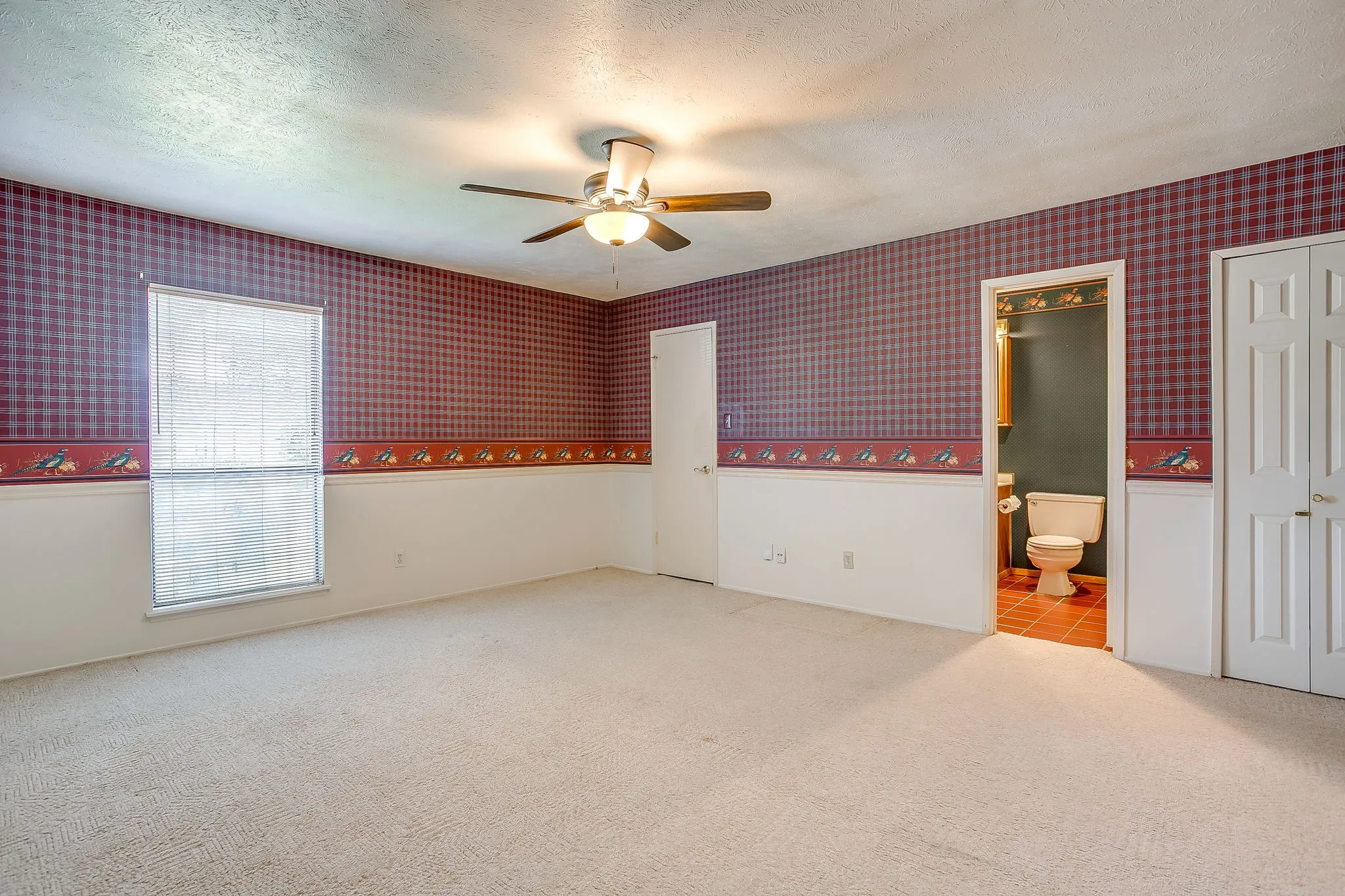 Single Family Residence For Sale in Dallas County , 1846 Lewis Trail, Grand Prairie, Texas 75052, 3 Bedroom, 2 Bathroom, 2 Garage spaces, 2,030 Sqft, built in 1979, mls#21345769, Real Estate Agent in Grand Prairie, Homes For Sale in Dallas county, Homes For Sale in Grand Prairie, Realtor in Grand Prairie Texas, Real Estate Brokerage Independent Realty Texas, Luminita Cordes Realtor