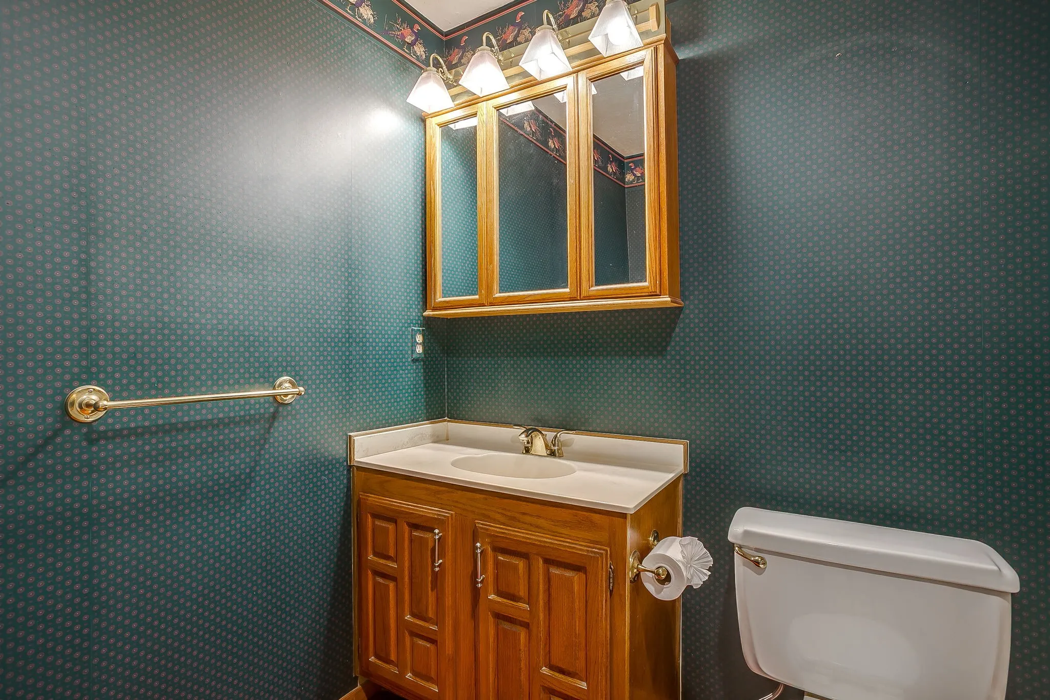 Single Family Residence For Sale in Dallas County , 1846 Lewis Trail, Grand Prairie, Texas 75052, 3 Bedroom, 2 Bathroom, 2 Garage spaces, 2,030 Sqft, built in 1979, mls#21345769, Real Estate Agent in Grand Prairie, Homes For Sale in Dallas county, Homes For Sale in Grand Prairie, Realtor in Grand Prairie Texas, Real Estate Brokerage Independent Realty Texas, Luminita Cordes Realtor