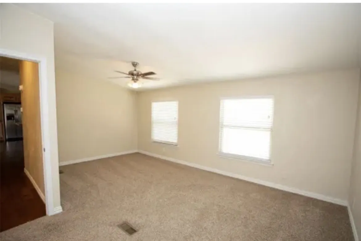 Mobile Home For Rent in Palo Pinto County , 128 Burkhalter Street, Graford, Texas 76449, 4 Bedroom, 2 Bathroom, Garage spaces, 1,566 Sqft, built in 1996, mls#21342761, Real Estate Agent in Graford, Homes For Rent in Palo Pinto county, Homes For Rent in Graford, Realtor in Graford Texas, Real Estate Brokerage Independent Realty Texas, Luminita Cordes Realtor