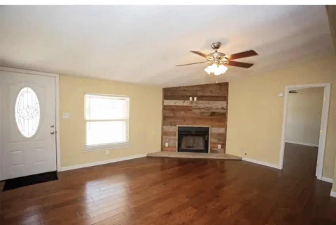 Mobile Home For Rent in Palo Pinto County , 128 Burkhalter Street, Graford, Texas 76449, 4 Bedroom, 2 Bathroom, Garage spaces, 1,566 Sqft, built in 1996, mls#21342761, Real Estate Agent in Graford, Homes For Rent in Palo Pinto county, Homes For Rent in Graford, Realtor in Graford Texas, Real Estate Brokerage Independent Realty Texas, Luminita Cordes Realtor