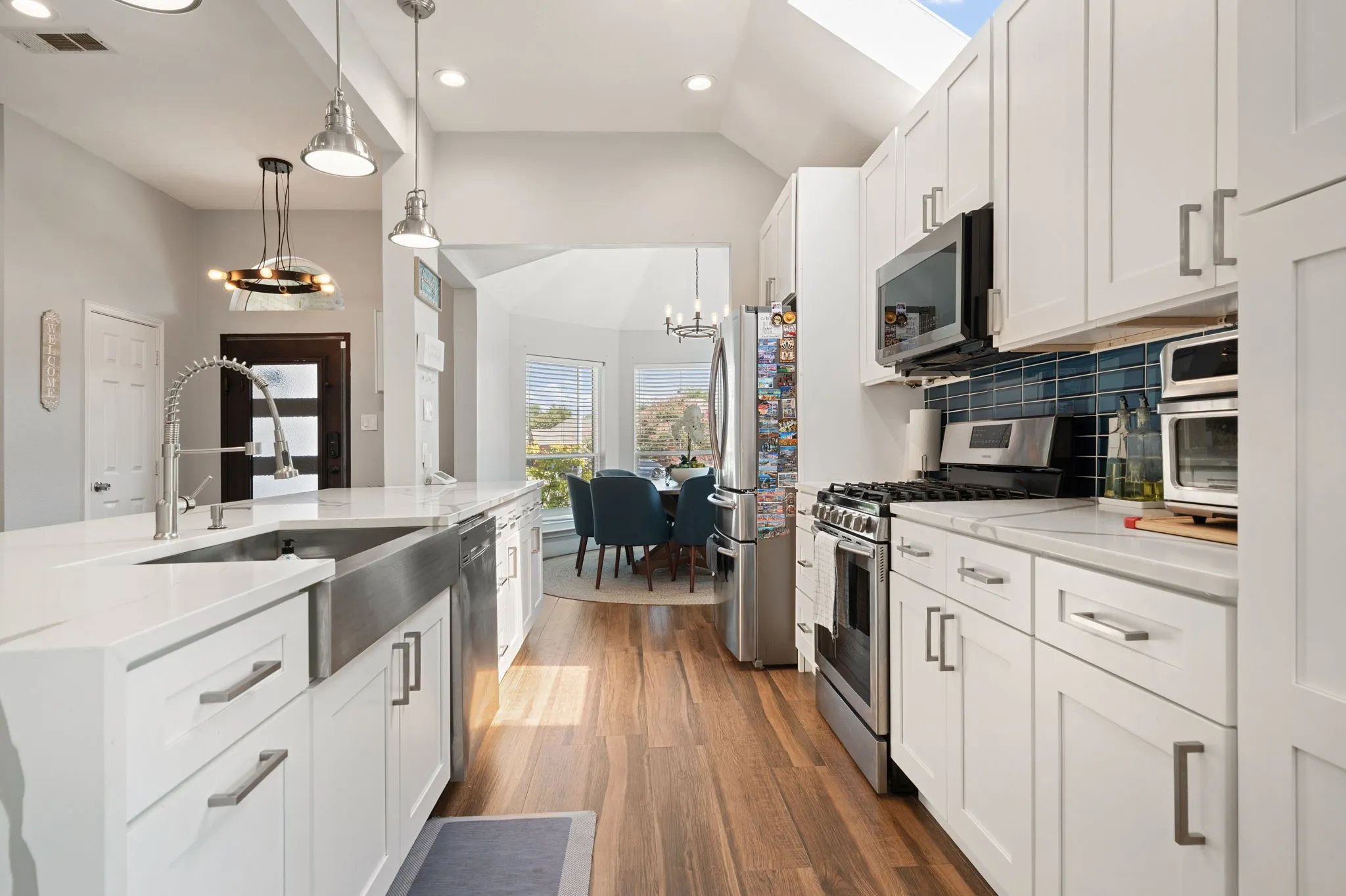Single Family Residence For Rent in Dallas County , 6402 Bluebonnet Drive, Rowlett, Texas 75089, 3 Bedroom, 3 Bathroom, 2 Garage spaces, 2,181 Sqft, built in 2001, mls#21346728, Real Estate Agent in Rowlett, Homes For Rent in Dallas county, Homes For Rent in Rowlett, Realtor in Rowlett Texas, Real Estate Brokerage Independent Realty Texas, Luminita Cordes Realtor