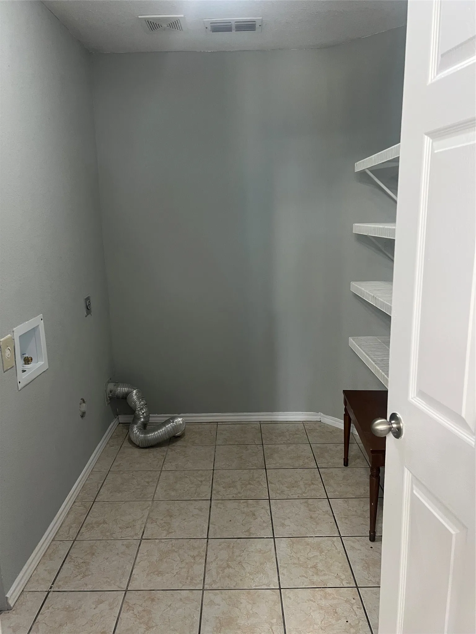 Single Family Residence For Rent in Denton County , 1538 Thornhill Lane, Little Elm, Texas 75068, 4 Bedrooms, 3 Bathrooms, 2 Garage spaces, 2,359 Sqft, built in 2002, Price $2,680, mls#21346733, Real Estate Agent in Little Elm, Homes For Rent in Denton county, Homes For Rent in Little Elm, Realtor in Little Elm Texas, Real Estate Brokerage Independent Realty Texas, Luminita Cordes Realtor