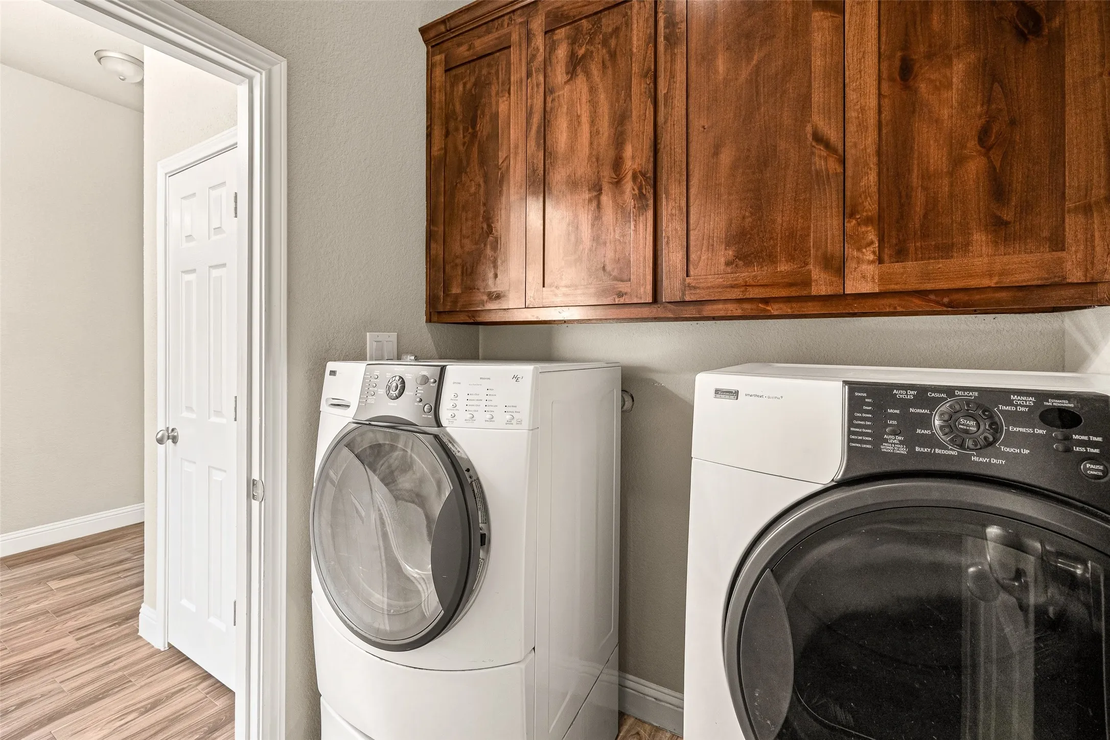 Single Family Residence For Sale in Parker County , 417 W 7th Street, Weatherford, Texas 76086, 3 Bedroom, 2 Bathroom, 2 Garage spaces, 1,807 Sqft, built in 2019, mls#21346449, Real Estate Agent in Weatherford, Homes For Sale in Parker county, Homes For Sale in Weatherford, Realtor in Weatherford Texas, Real Estate Brokerage Independent Realty Texas, Luminita Cordes Realtor