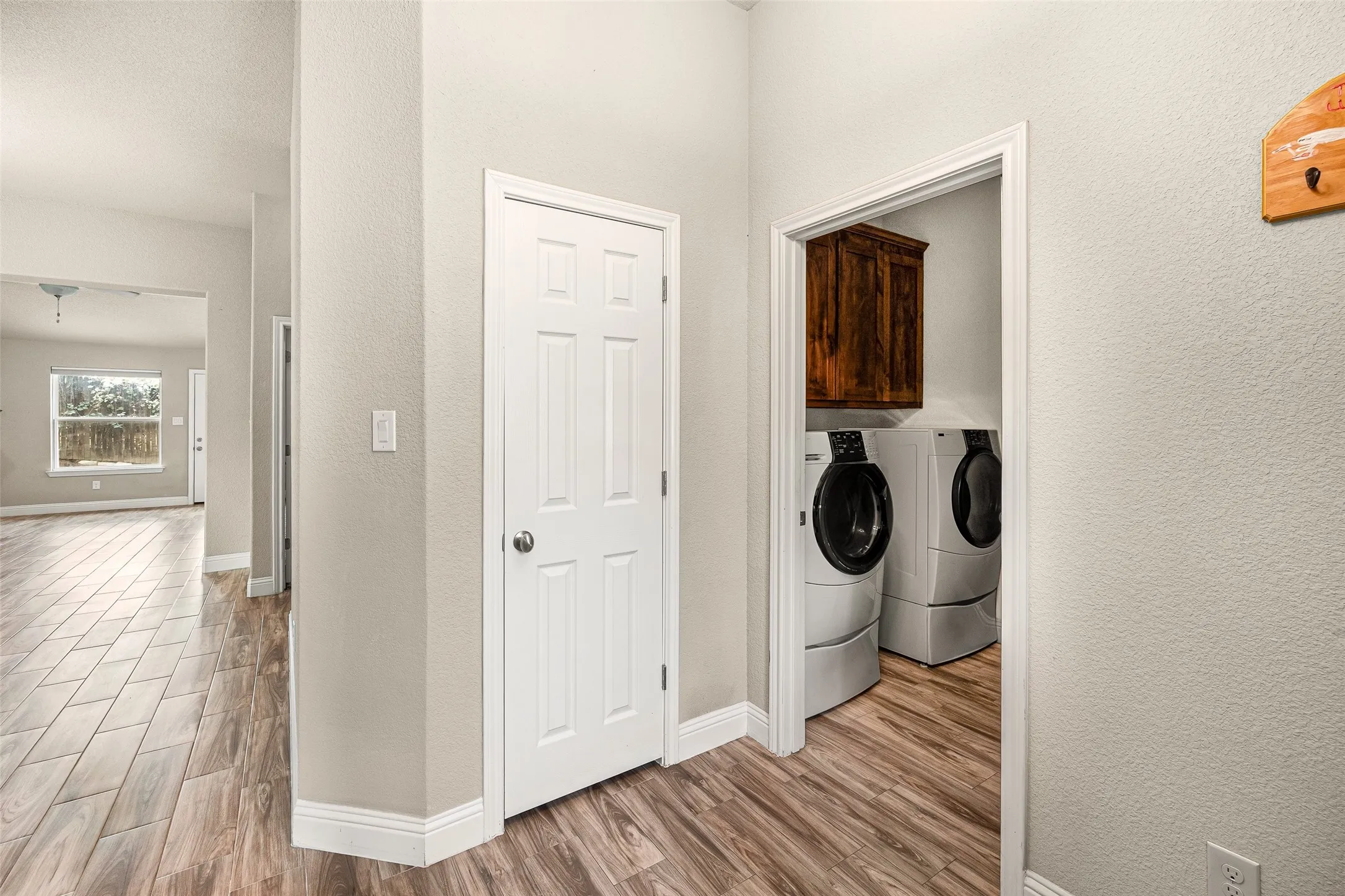 Single Family Residence For Sale in Parker County , 417 W 7th Street, Weatherford, Texas 76086, 3 Bedroom, 2 Bathroom, 2 Garage spaces, 1,807 Sqft, built in 2019, mls#21346449, Real Estate Agent in Weatherford, Homes For Sale in Parker county, Homes For Sale in Weatherford, Realtor in Weatherford Texas, Real Estate Brokerage Independent Realty Texas, Luminita Cordes Realtor