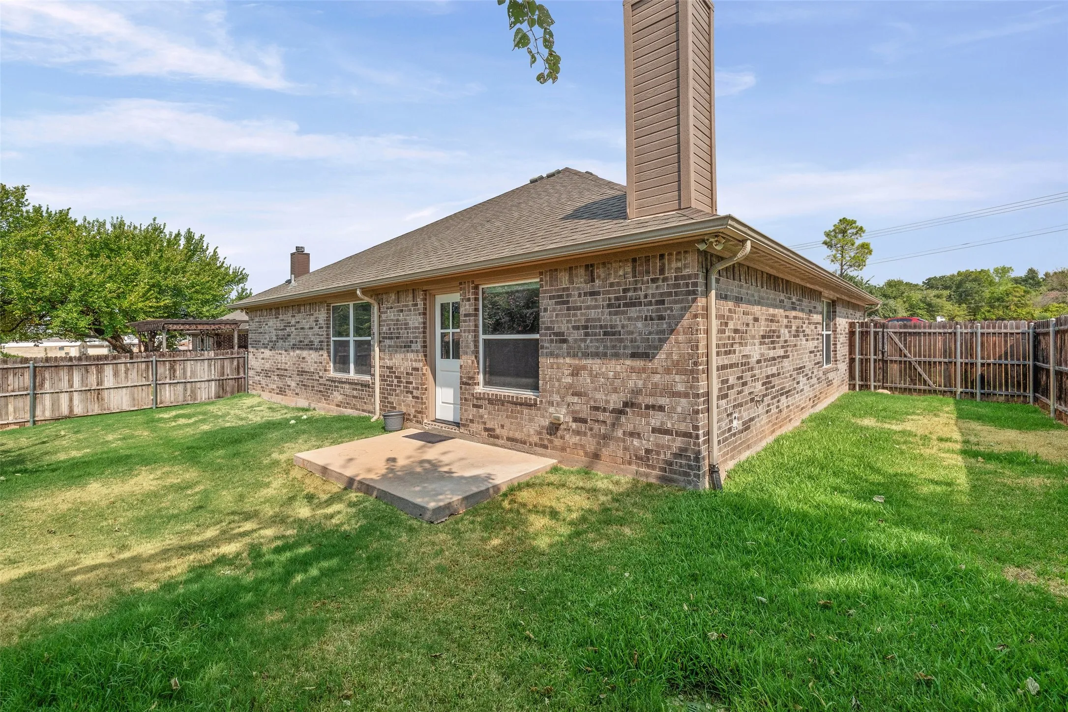 Single Family Residence For Sale in Parker County , 417 W 7th Street, Weatherford, Texas 76086, 3 Bedroom, 2 Bathroom, 2 Garage spaces, 1,807 Sqft, built in 2019, mls#21346449, Real Estate Agent in Weatherford, Homes For Sale in Parker county, Homes For Sale in Weatherford, Realtor in Weatherford Texas, Real Estate Brokerage Independent Realty Texas, Luminita Cordes Realtor