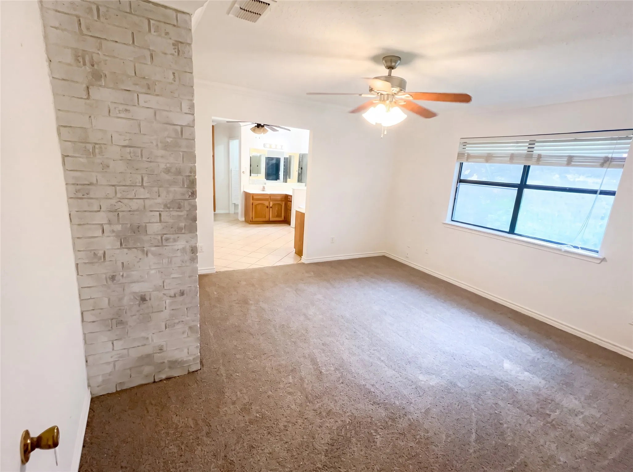 Single Family Residence For Sale in Rains County , 120 Rs County Road 1623, Lone Oak, Texas 75453, 3 Bedroom, 3 Bathroom, Garage spaces, 2,510 Sqft, built in 1995, mls#21346626, Real Estate Agent in Lone Oak, Homes For Sale in Rains county, Homes For Sale in Lone Oak, Realtor in Lone Oak Texas, Real Estate Brokerage Independent Realty Texas, Luminita Cordes Realtor