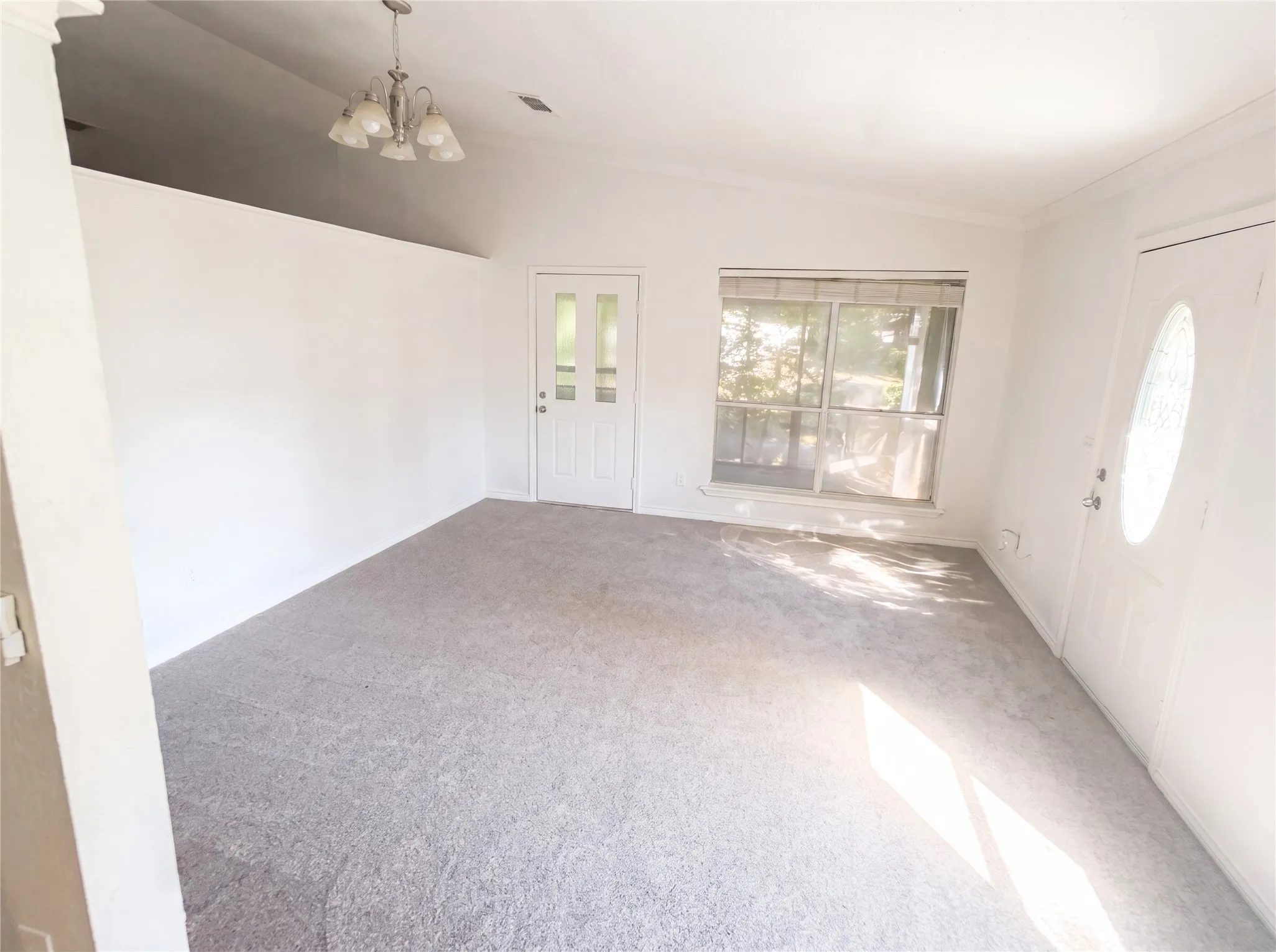 Single Family Residence For Sale in Rains County , 120 Rs County Road 1623, Lone Oak, Texas 75453, 3 Bedroom, 3 Bathroom, Garage spaces, 2,510 Sqft, built in 1995, mls#21346626, Real Estate Agent in Lone Oak, Homes For Sale in Rains county, Homes For Sale in Lone Oak, Realtor in Lone Oak Texas, Real Estate Brokerage Independent Realty Texas, Luminita Cordes Realtor
