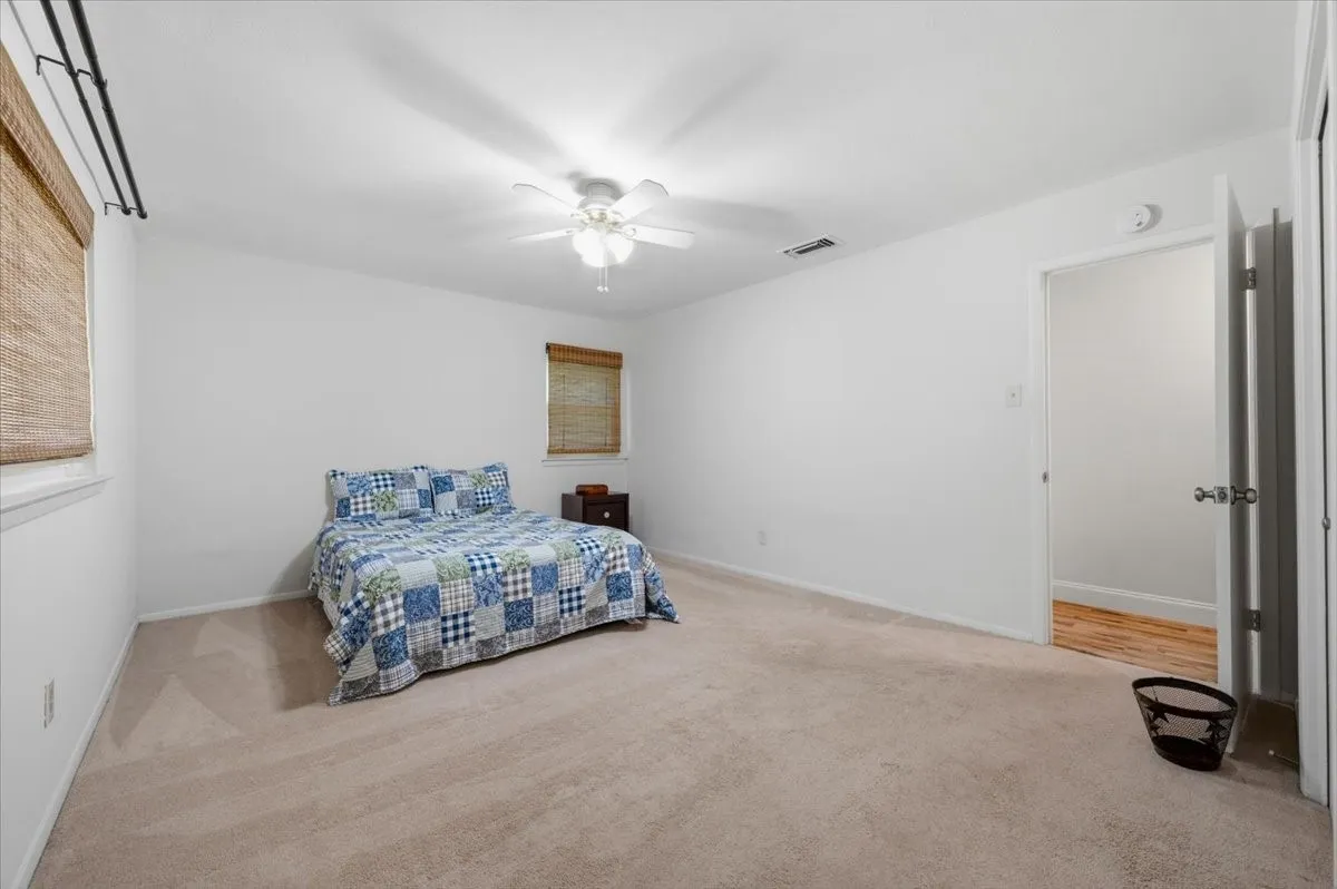 Single Family Residence For Sale in Tarrant County , 7413 Christopher Court, North Richland Hills, Texas 76180, 3 Bedroom, 2 Bathroom, 2 Garage spaces, 1,344 Sqft, built in 1967, mls#21346374, Real Estate Agent in North Richland Hills, Homes For Sale in Tarrant county, Homes For Sale in North Richland Hills, Realtor in North Richland Hills Texas, Real Estate Brokerage Independent Realty Texas, Luminita Cordes Realtor